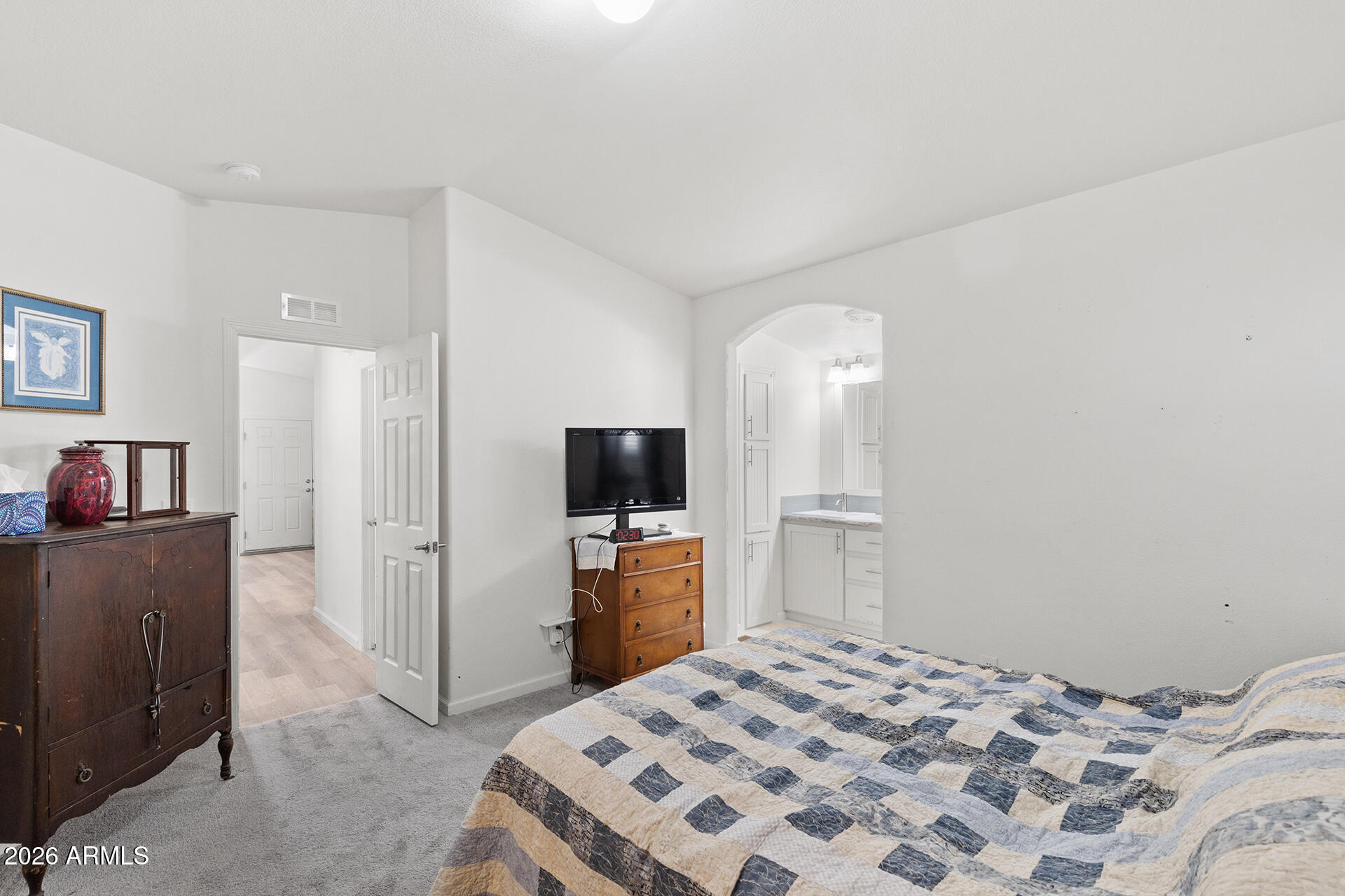 S17 T1N R8E - Residential