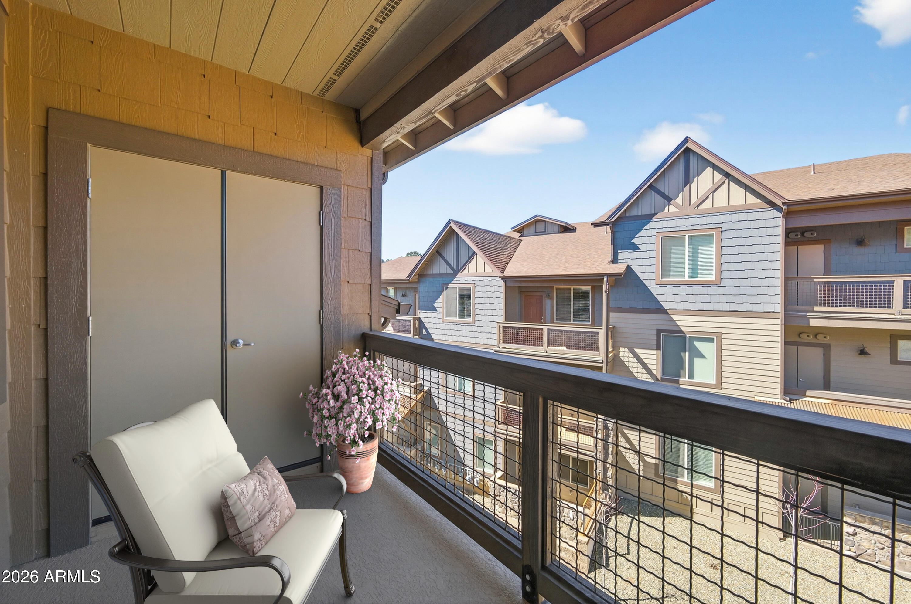 PONDEROSA PARKWAY CONDOMINIUMS - Residential