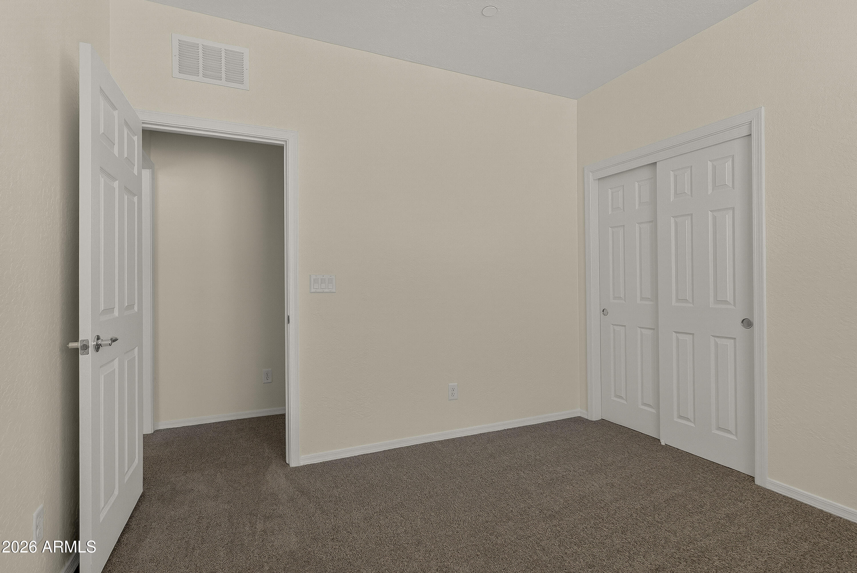 PONDEROSA PARKWAY CONDOMINIUMS - Residential