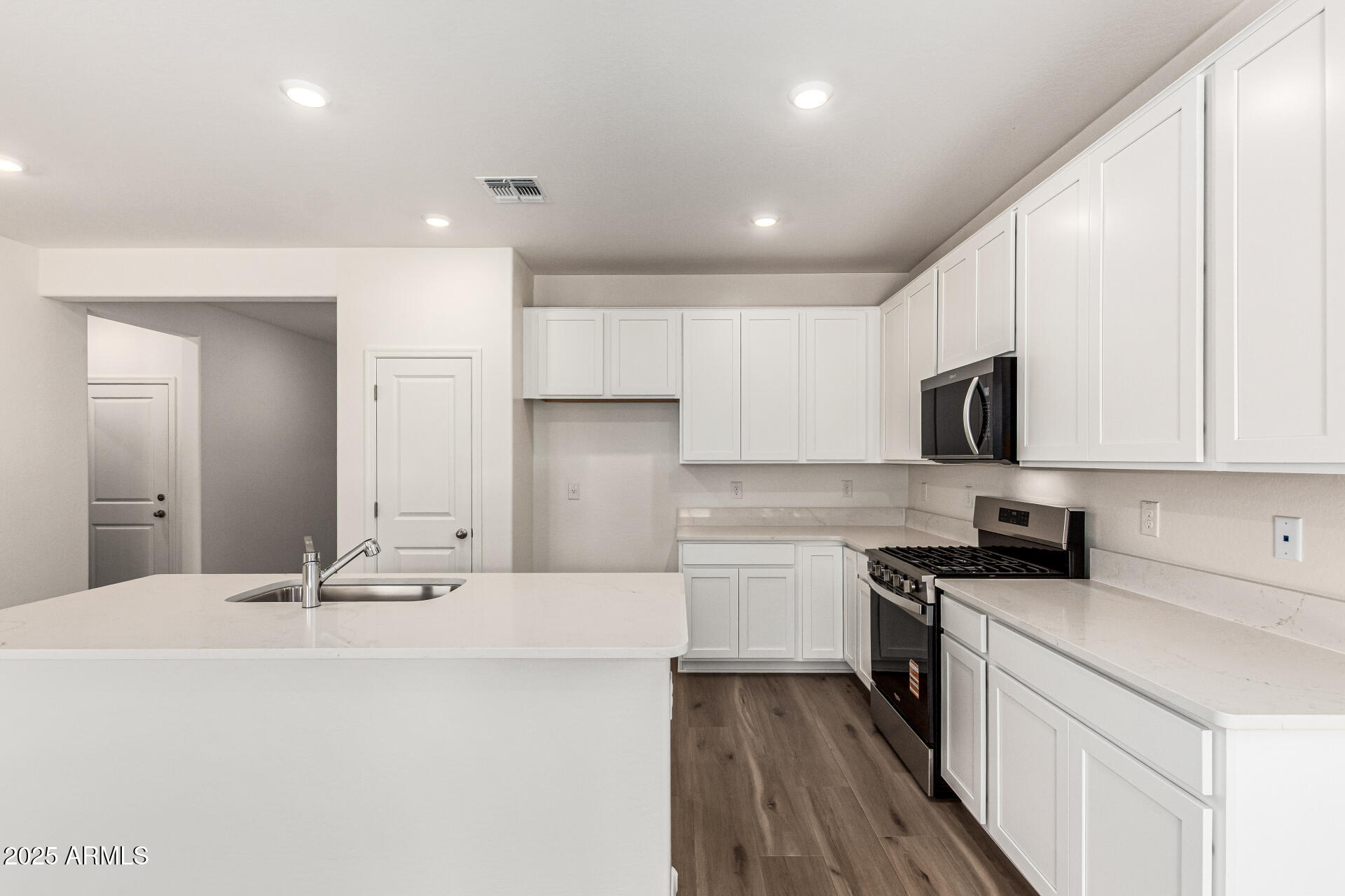 21135 E Arrowhead Trail