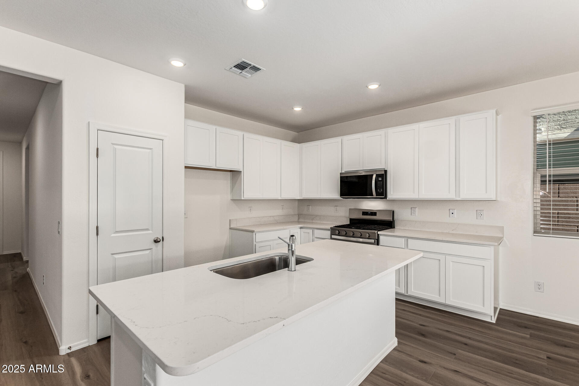 21135 E Arrowhead Trail