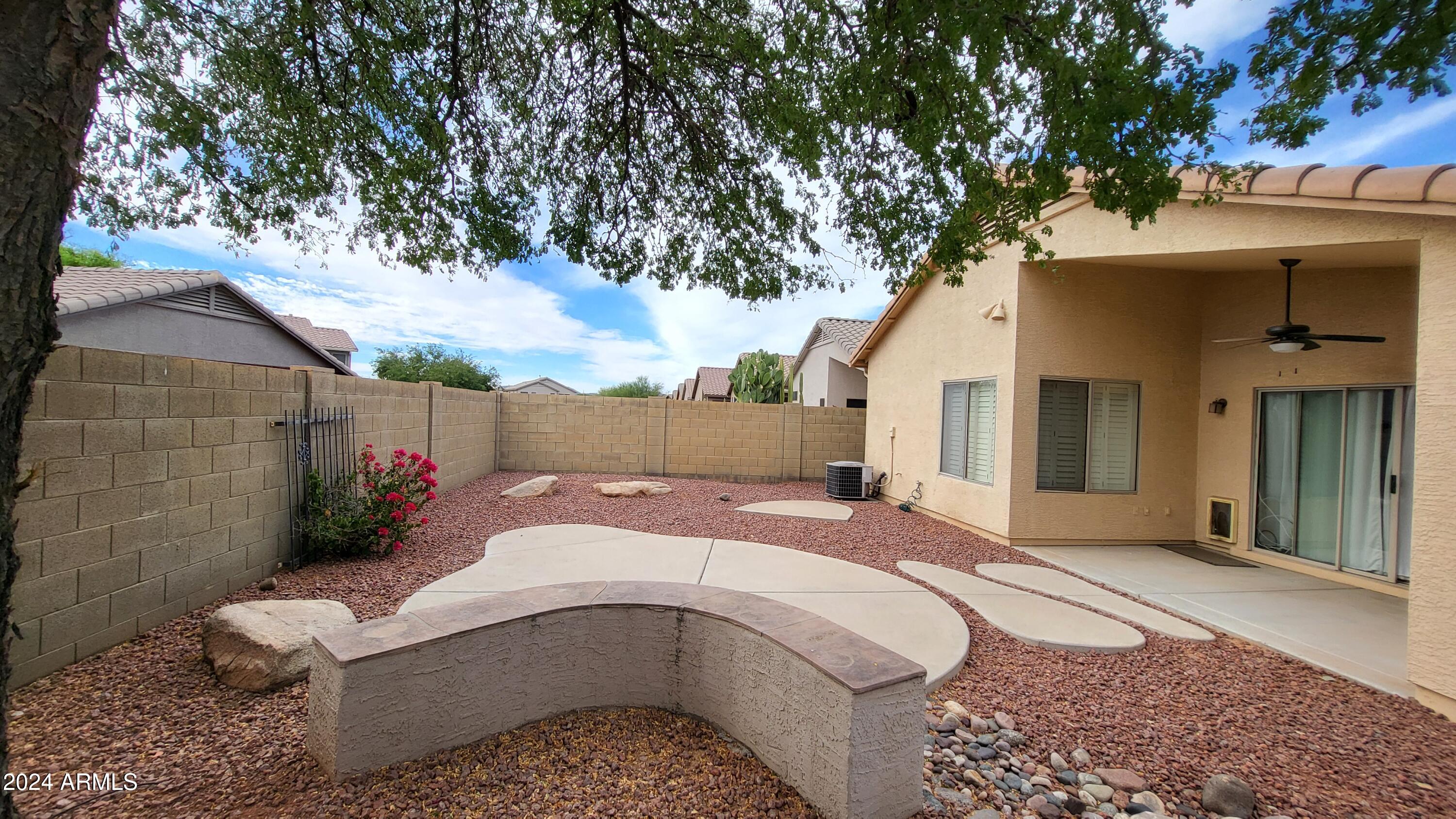 3347 W STEINBECK Drive