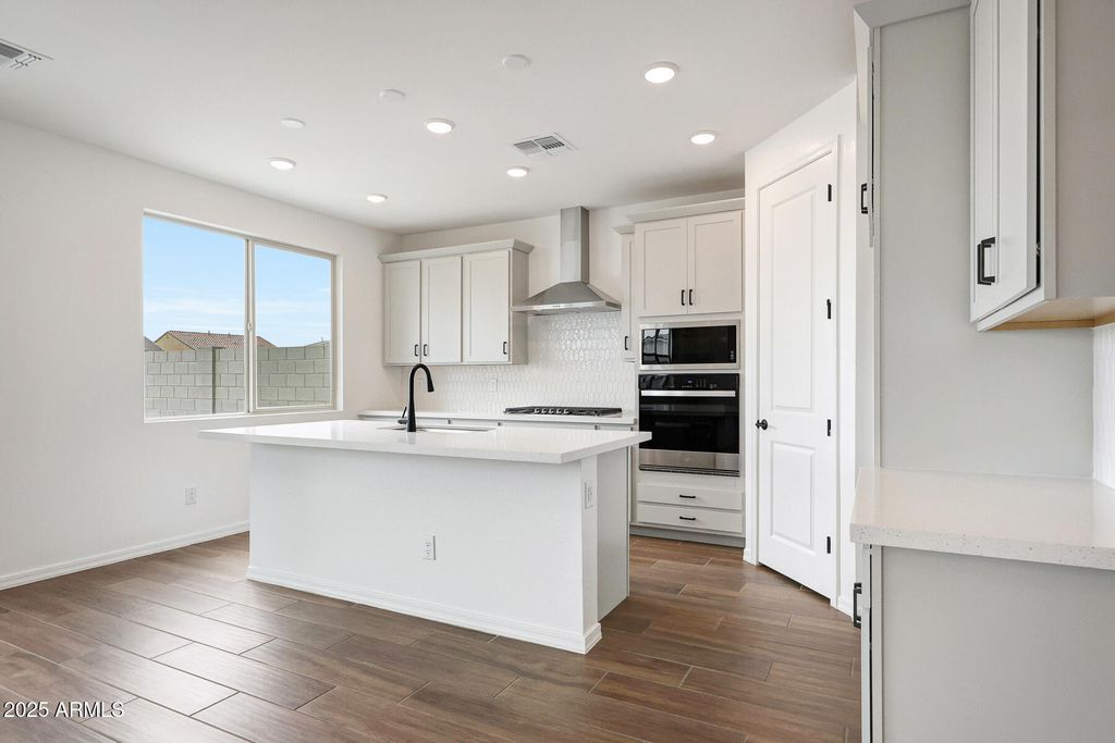 Photo of 24191 W Illini Street, Buckeye, AZ 85326 (MLS # 6967360)