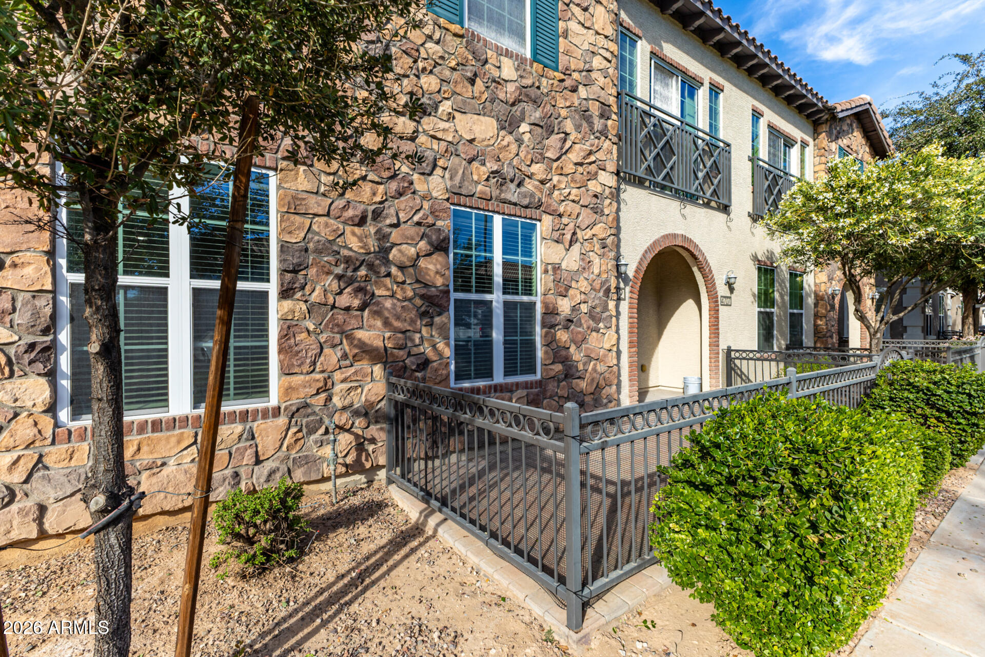 4707 E THUNDERHEART Trail 102