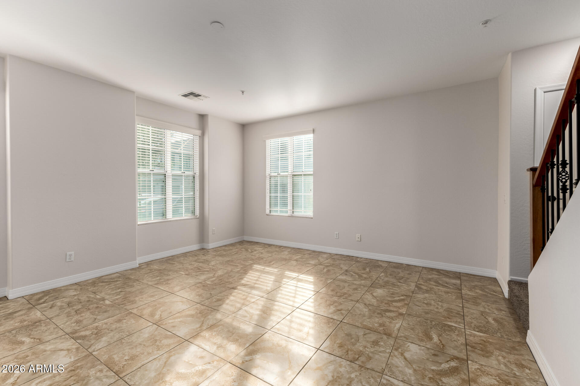 4707 E THUNDERHEART Trail 102