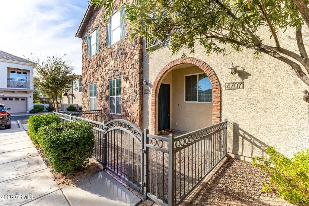 Photo of 4707 E Thunderheart Trail #102, Gilbert, AZ 85297 (MLS # 6991330)