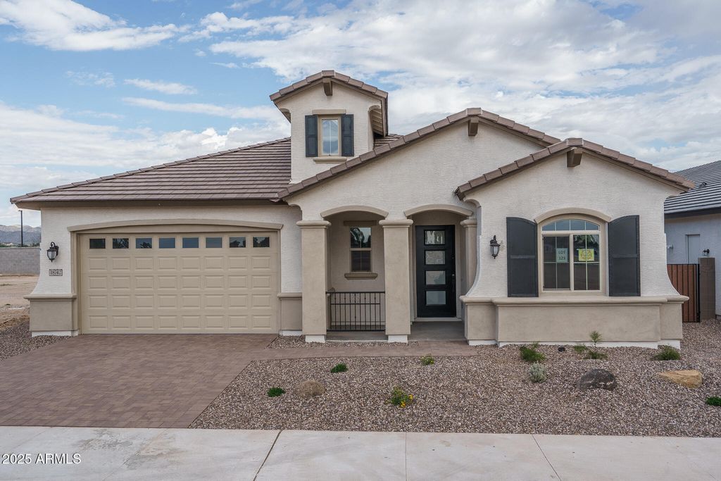 Photo of 18742 W Westview Street, Litchfield Park, AZ 85340 (MLS # 6892465)