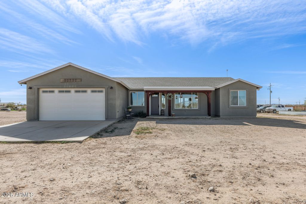 Photo of 35735 W Broadway Road, Tonopah, AZ 85354 (MLS # 6966339)