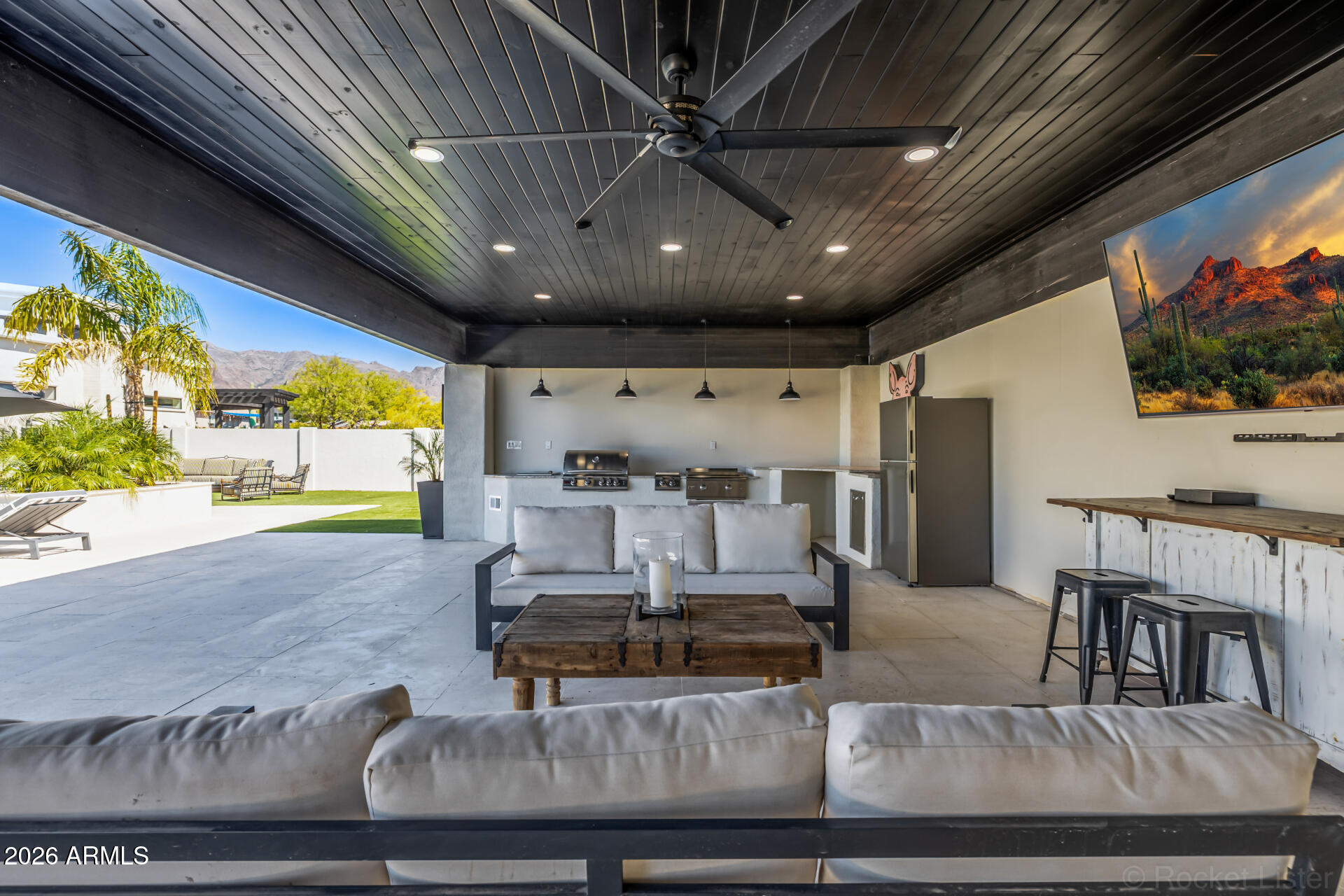 S25 T1N R8E - Residential