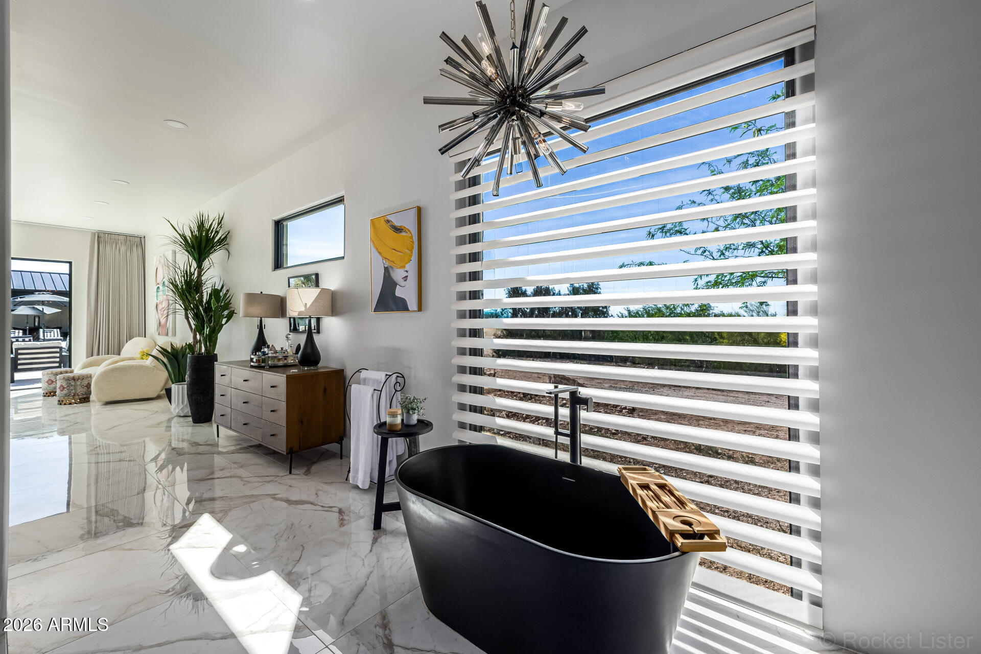 S25 T1N R8E - Residential