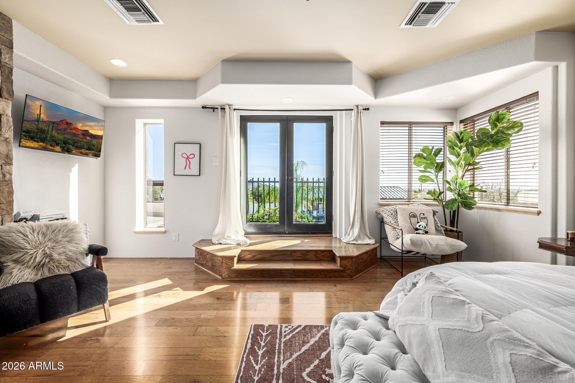 S25 T1N R8E - Residential