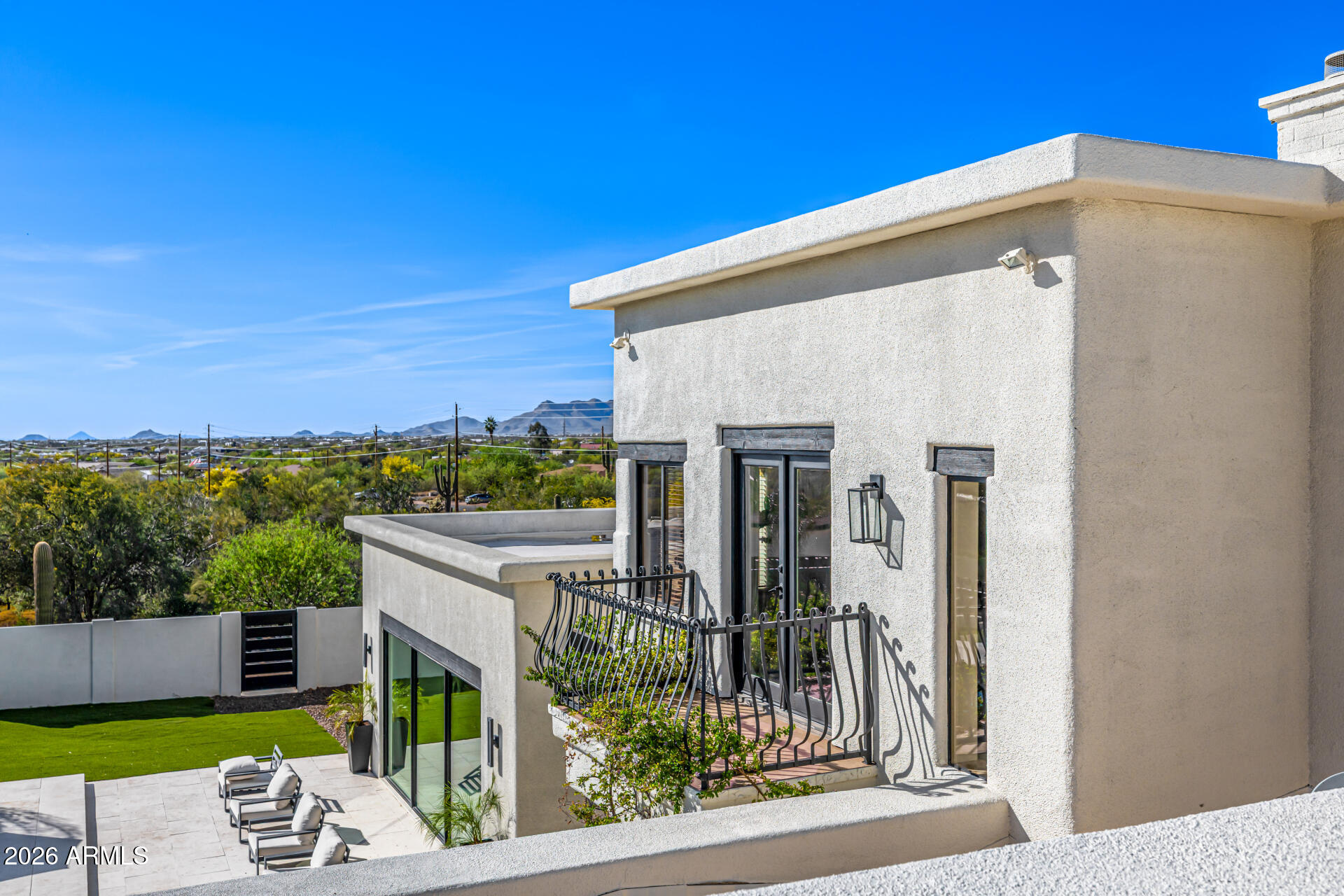 S25 T1N R8E - Residential