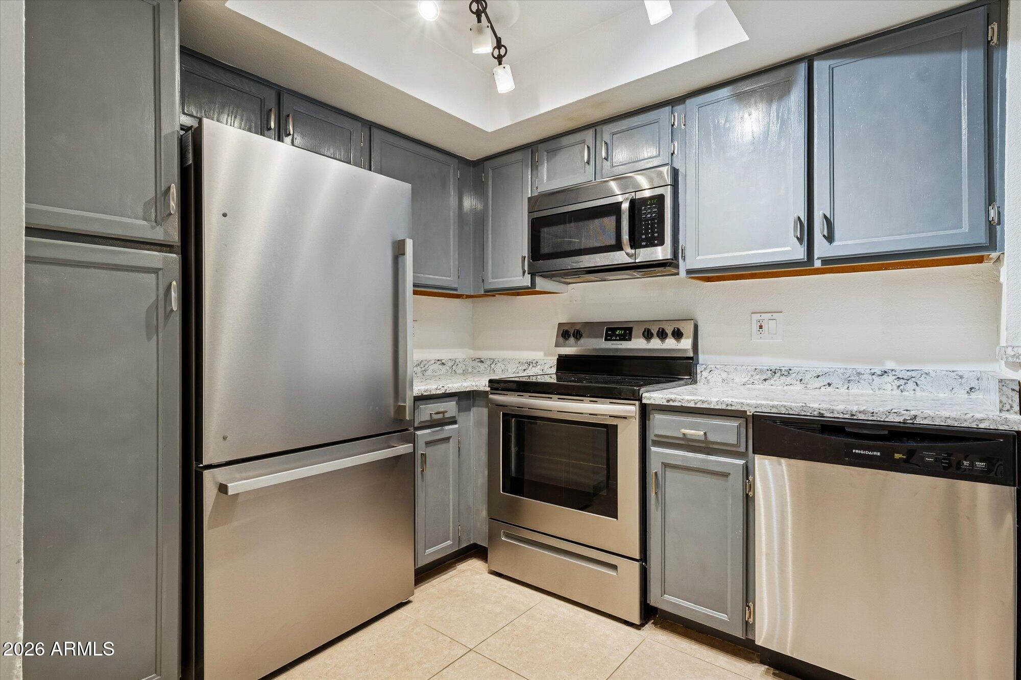 1645 W BASELINE Road 2084