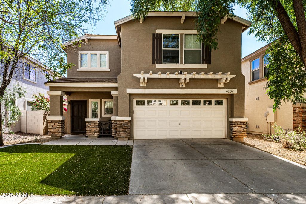 Photo of 4237 E Orchid Lane, Gilbert, AZ 85296 (MLS # 6989226)