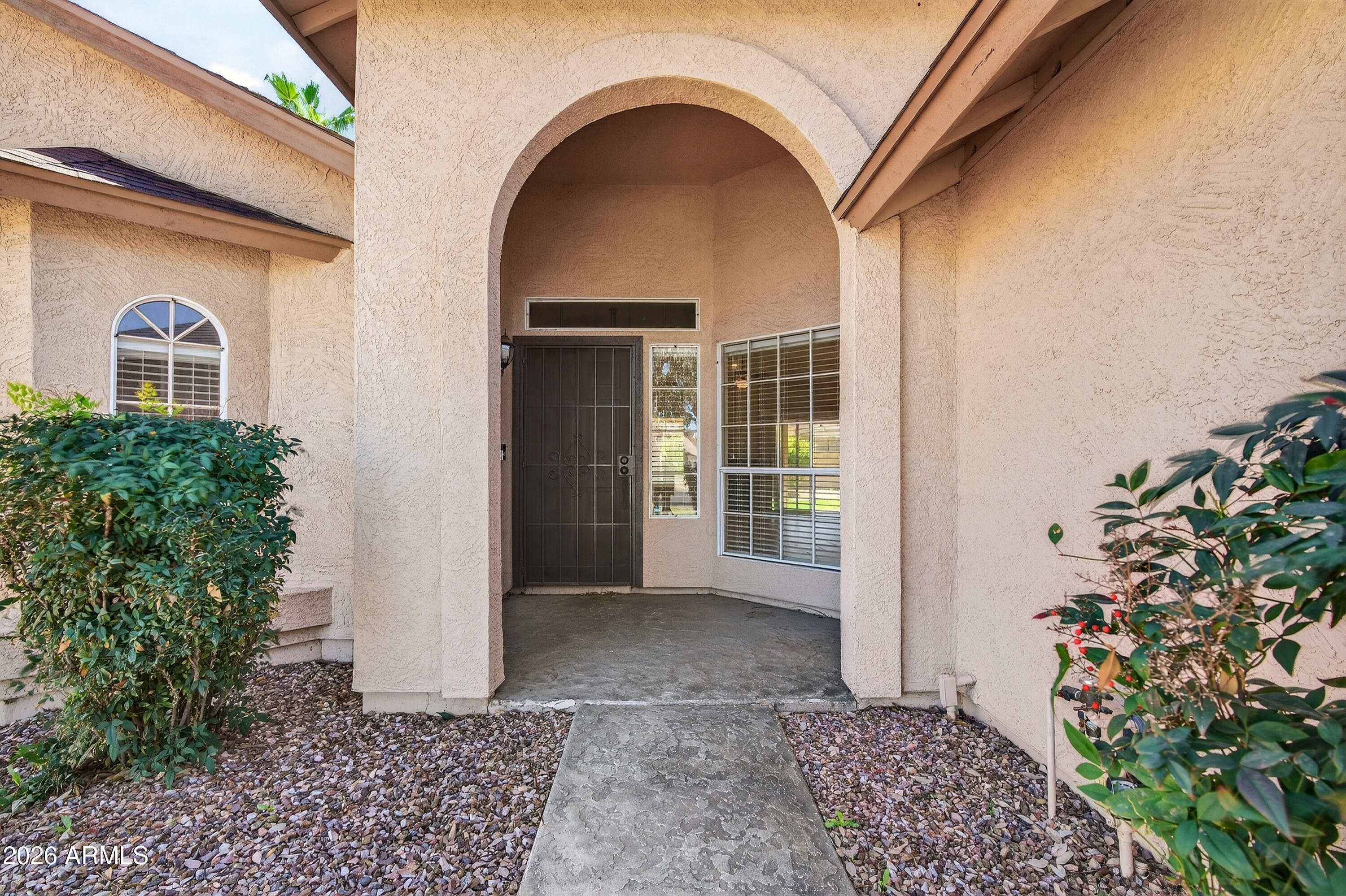 919 N STARLING Drive