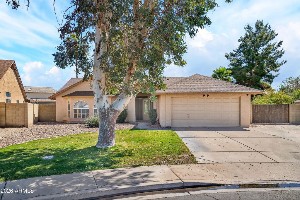 Photo of 919 N Starling Drive, Gilbert, AZ 85234 (MLS # 6992397)