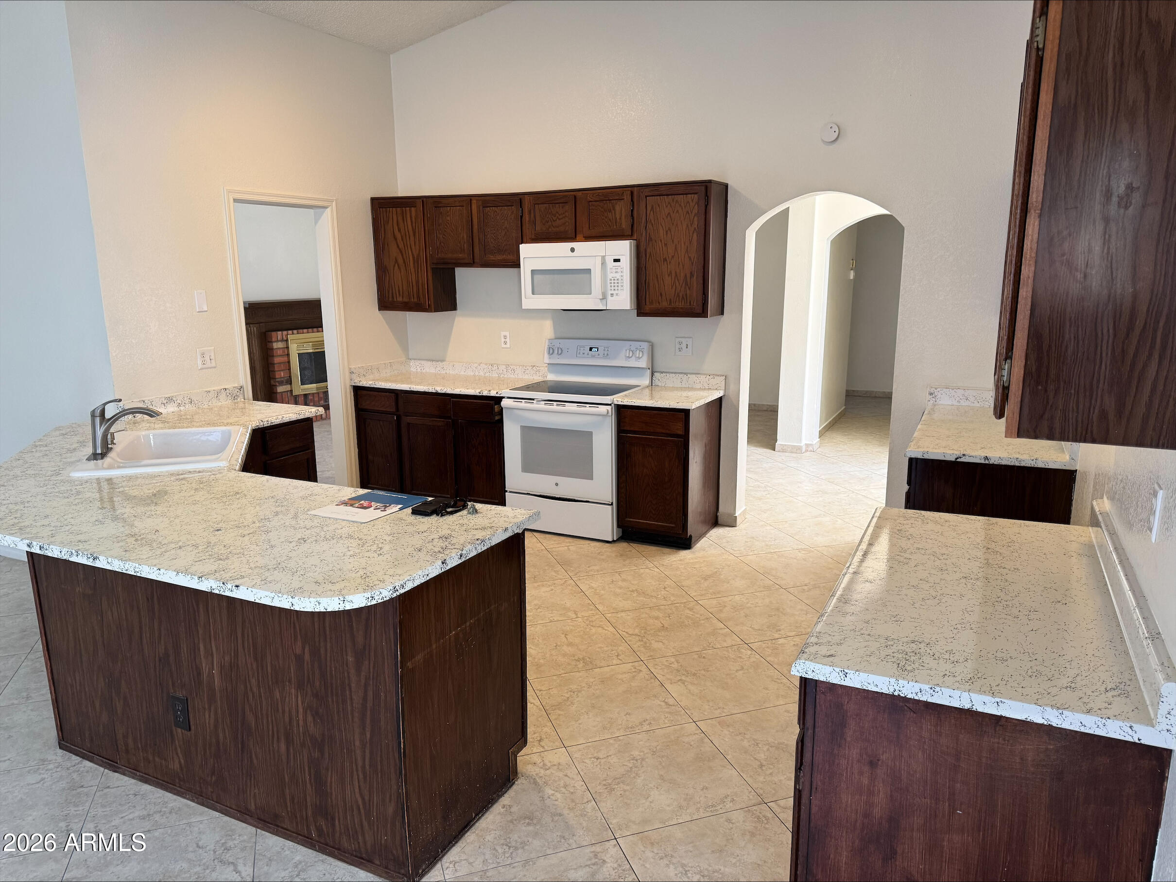 1206 W CITATION Drive