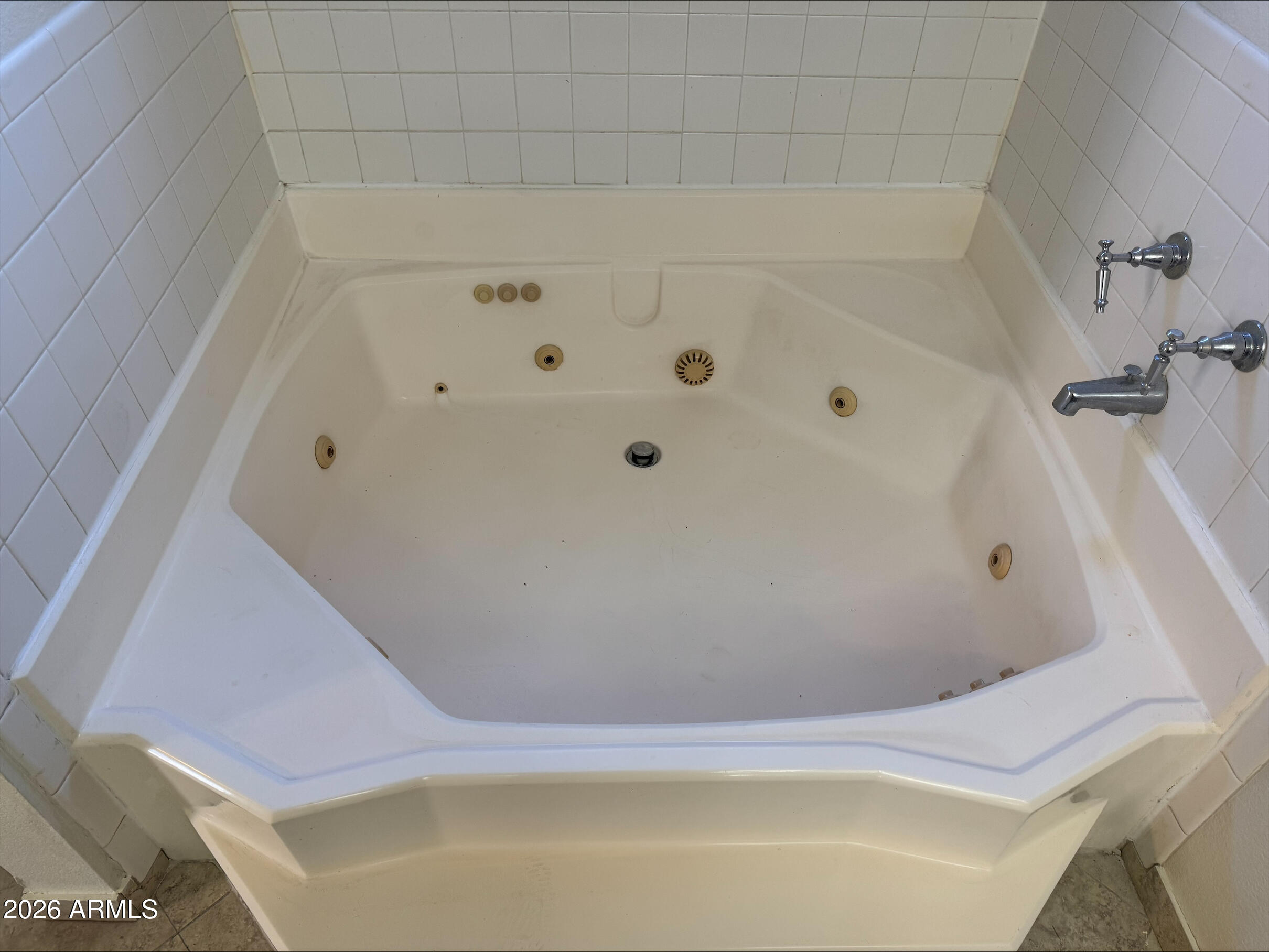 1206 W CITATION Drive