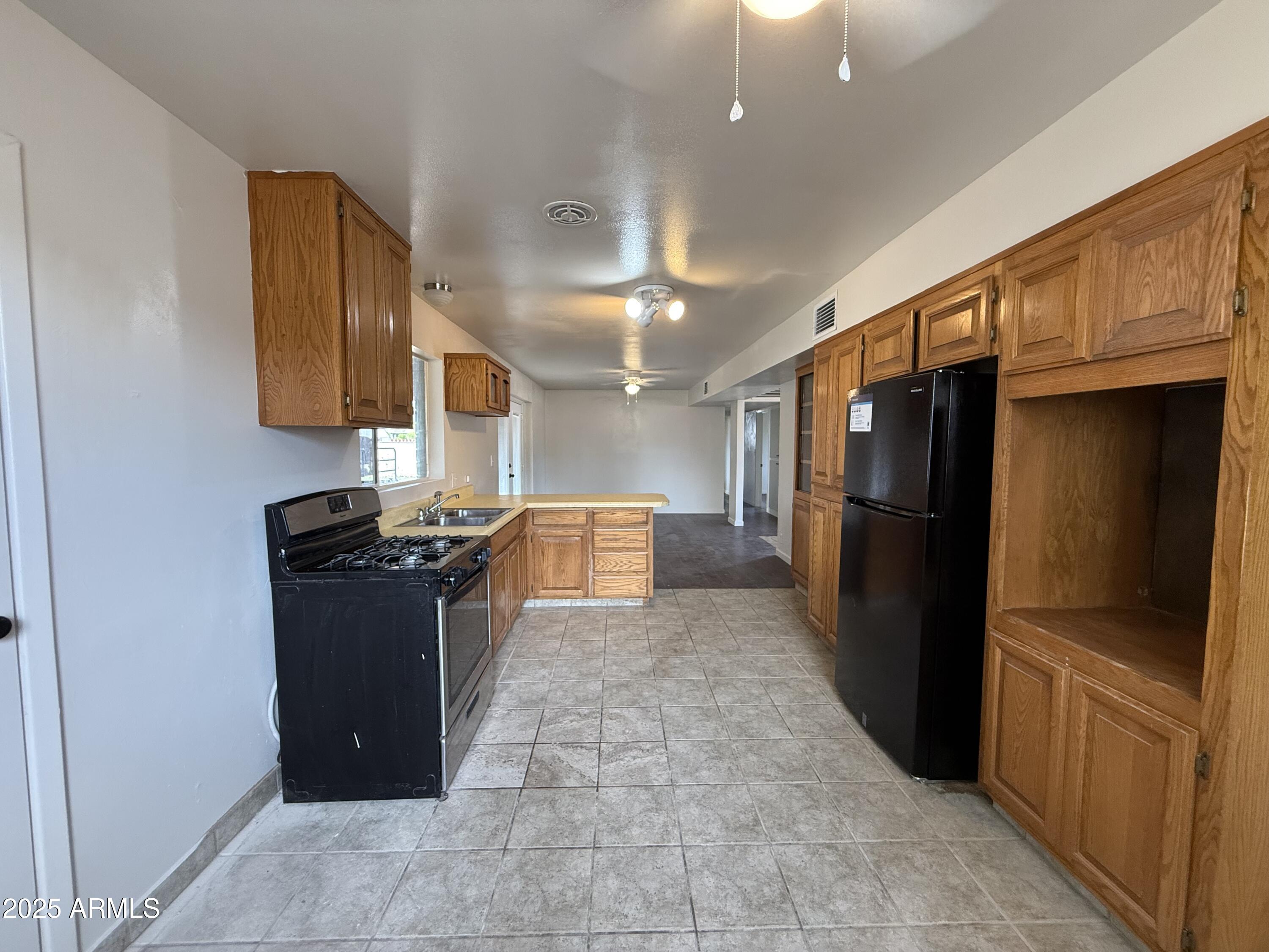 58 E FREIHAGE Drive
