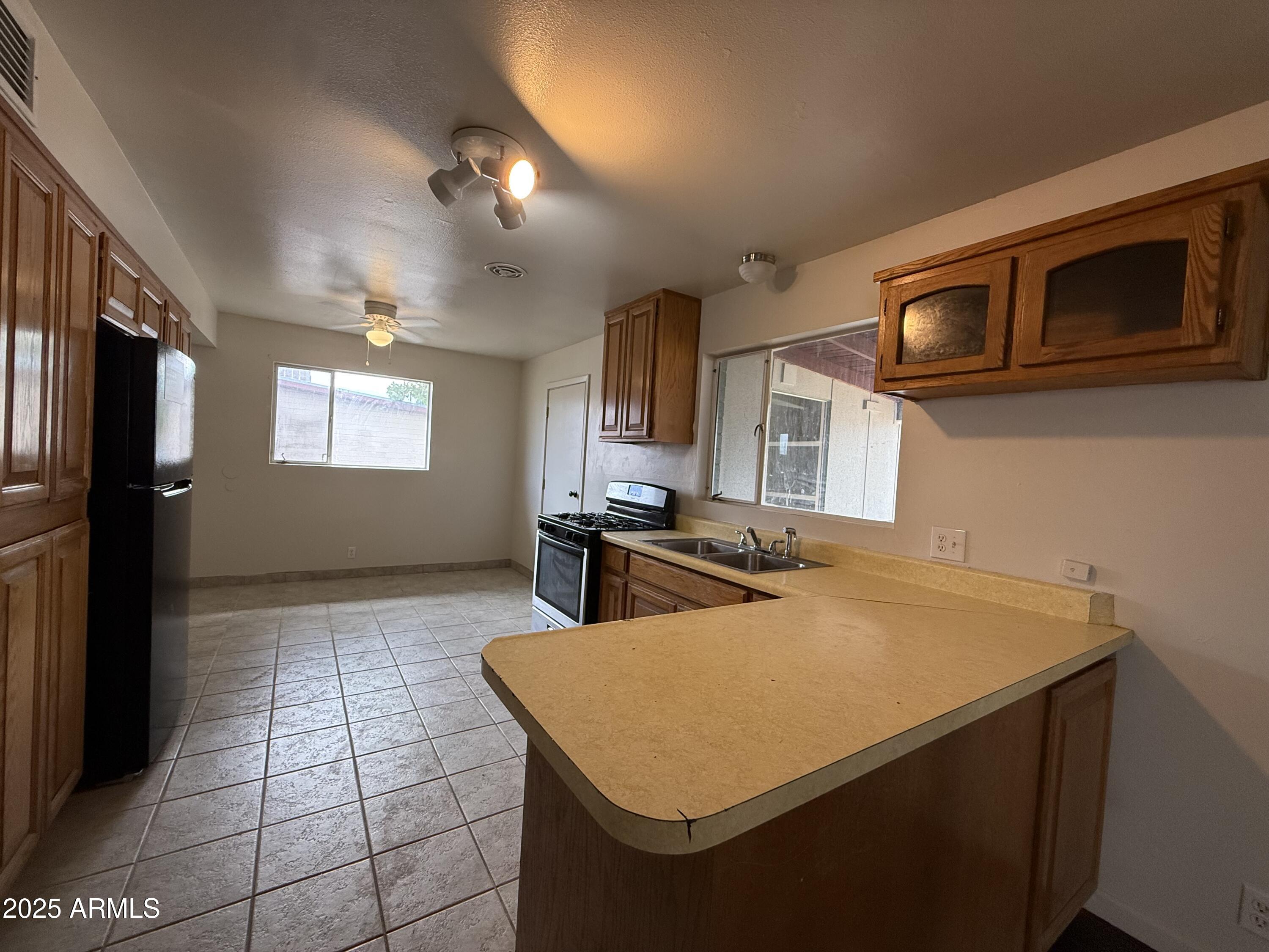 58 E FREIHAGE Drive