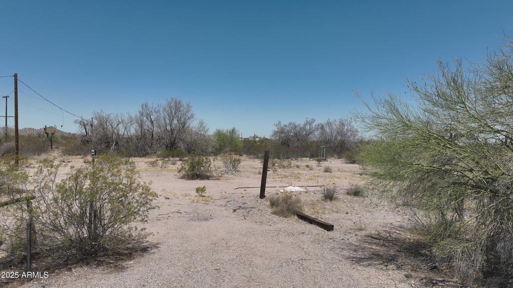 Photo of 47560 W Plata Road #18, Maricopa, AZ 85139 (MLS # 6888022)