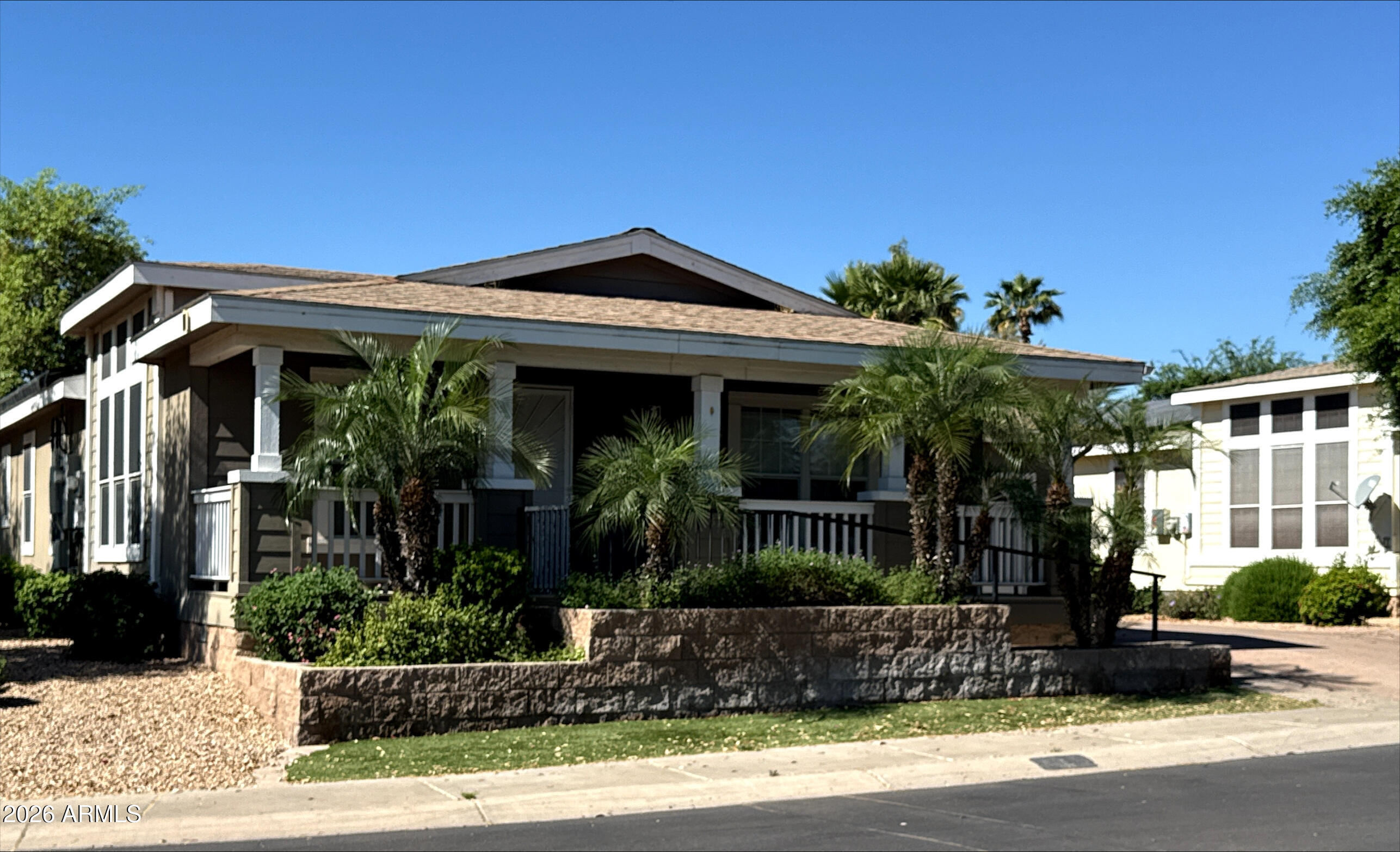 11201 N EL MIRAGE Road F1