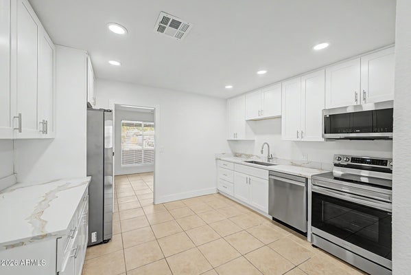 8118 N 29TH AVE, PHOENIX, AZ 85051 - Image b577864fc956ff56c4e6b77044d28e03/3983227359