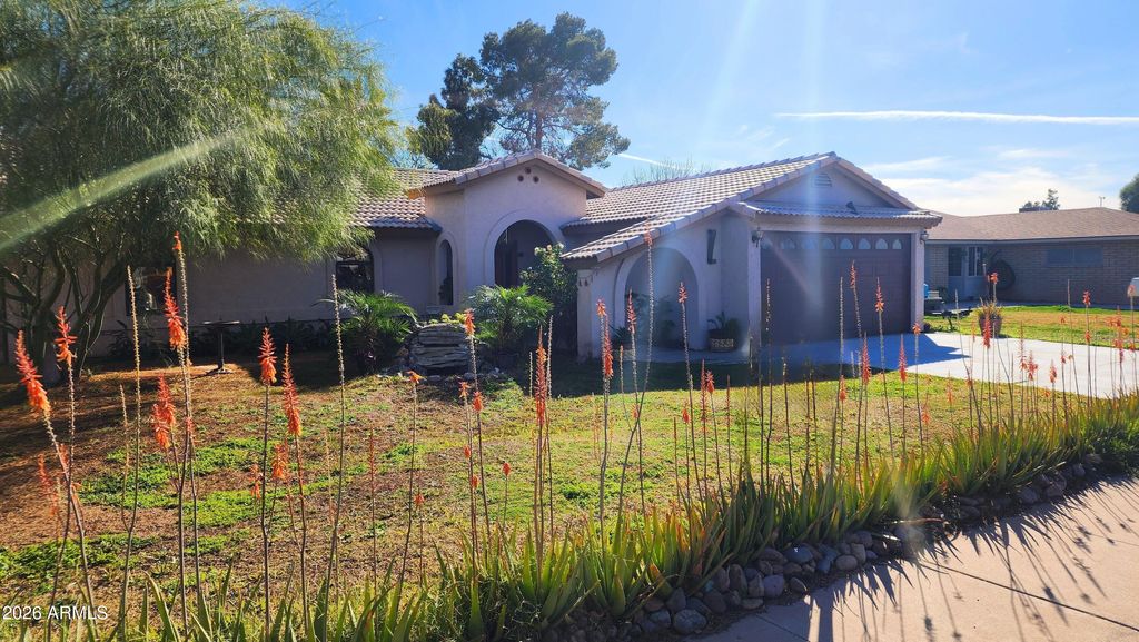 Photo of 5515 W Hatcher Road, Glendale, AZ 85302 (MLS # 6988602)