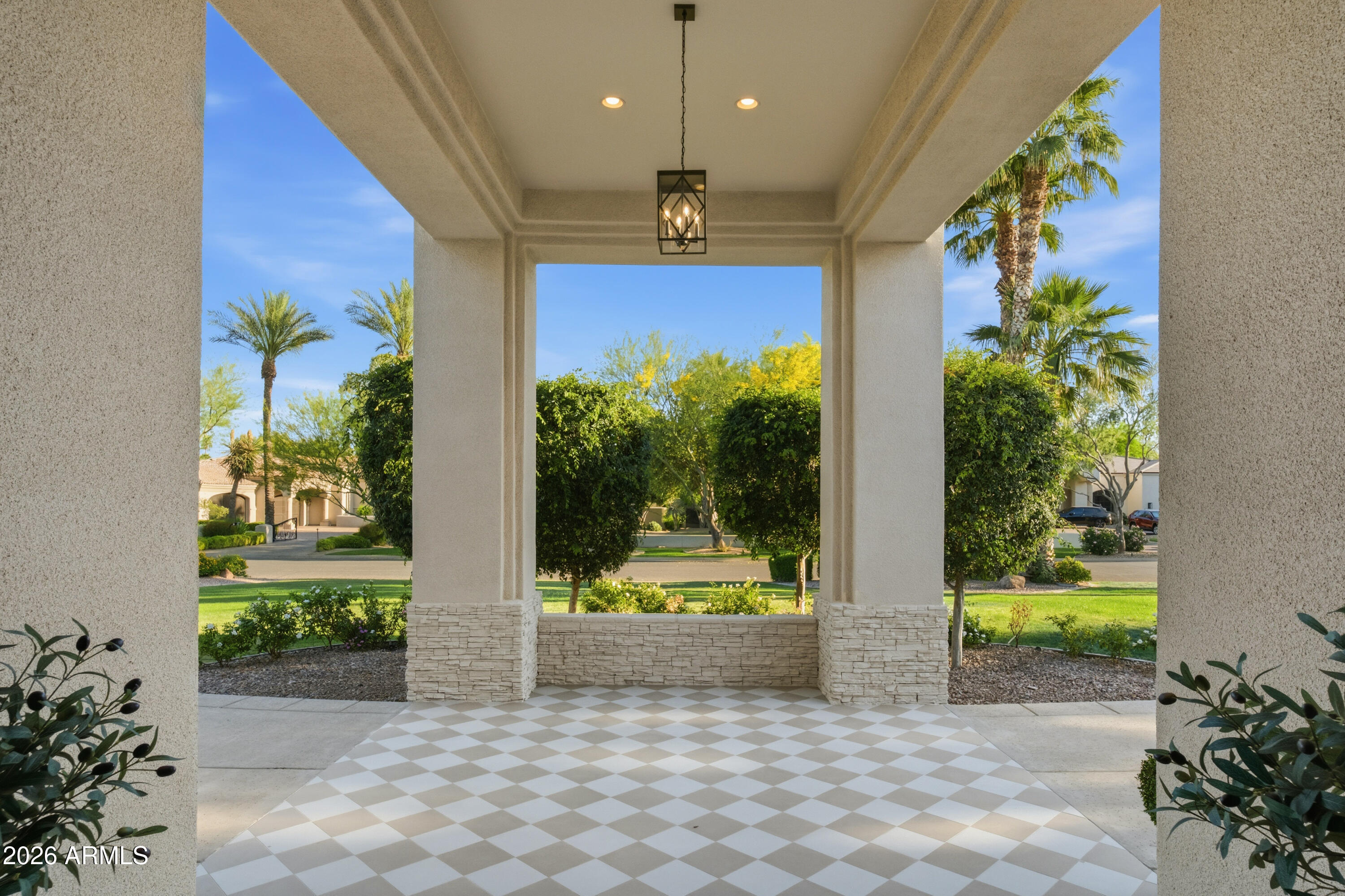 6702 E SUNNYVALE Road