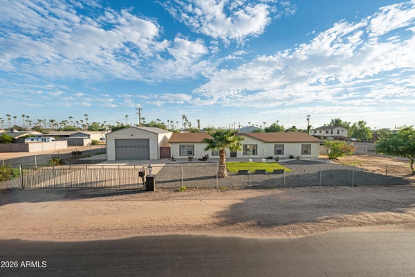 10517 E BOULDER DR, APACHE JUNCTION, AZ 85120 - Image b585dc89ccd8b2d04cf9fbbcc65fae5c/753913789