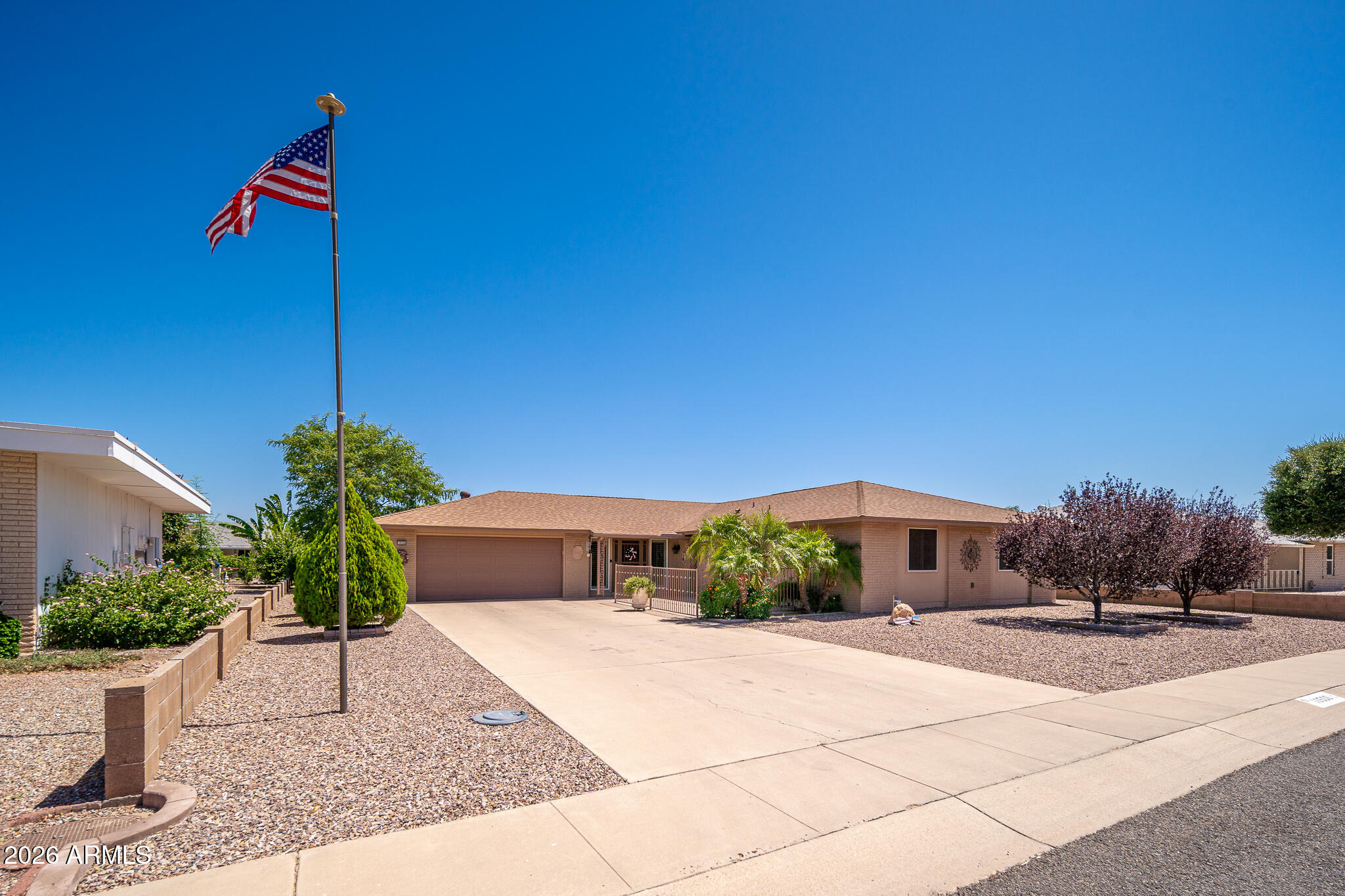 10506 W EDGEWOOD Drive