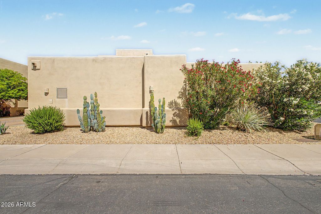 Photo of 9070 E Gary Road #109, Scottsdale, AZ 85260 (MLS # 7019836)