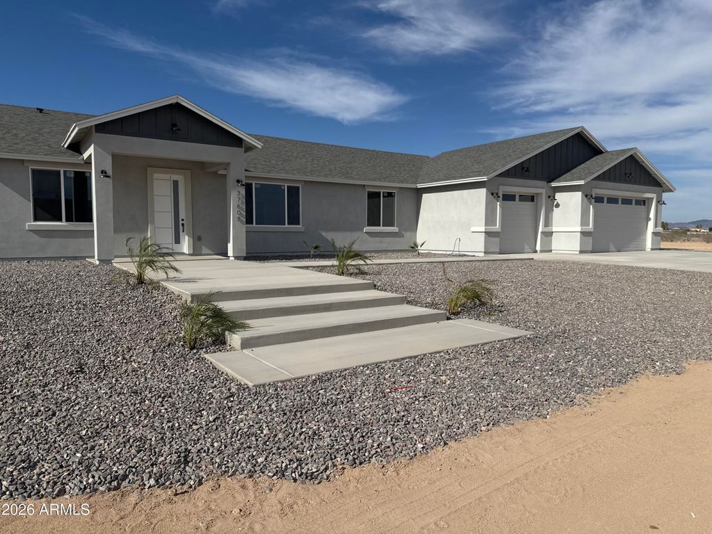 Photo of 35608 W San Juan Avenue, Tonopah, AZ 85354 (MLS # 7025554)