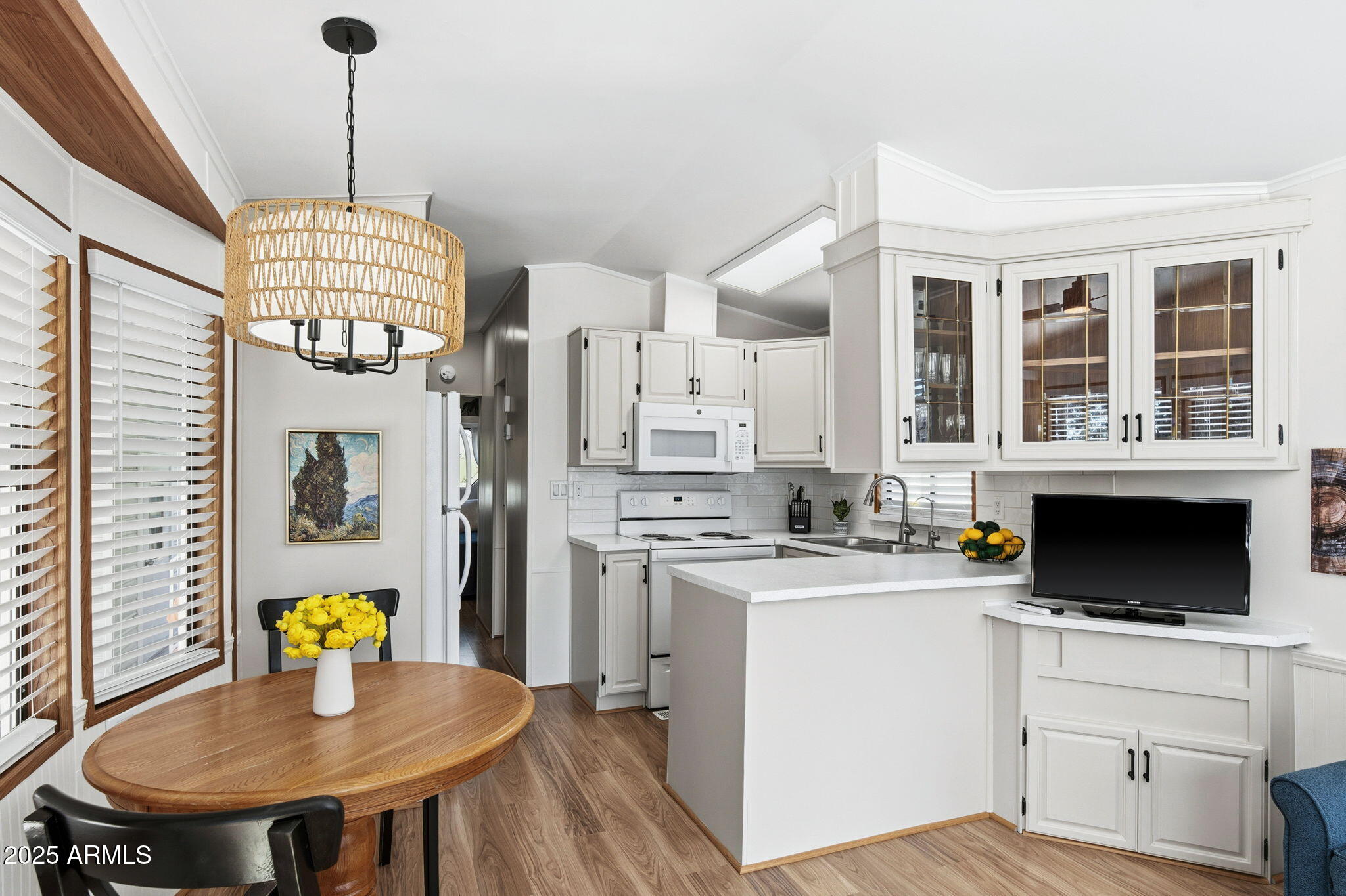 111 S GREENFIELD Road 631