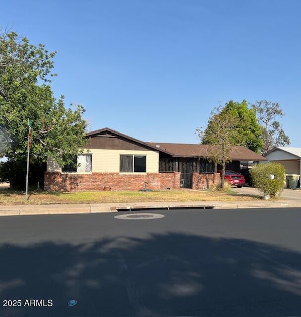 Photo of 9004 N 53rd Avenue, Glendale, AZ 85302 (MLS # 7083726)