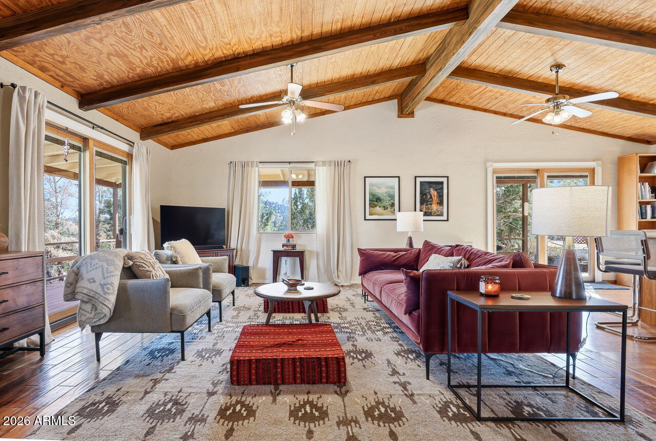 7270 N Pine Valley Drive