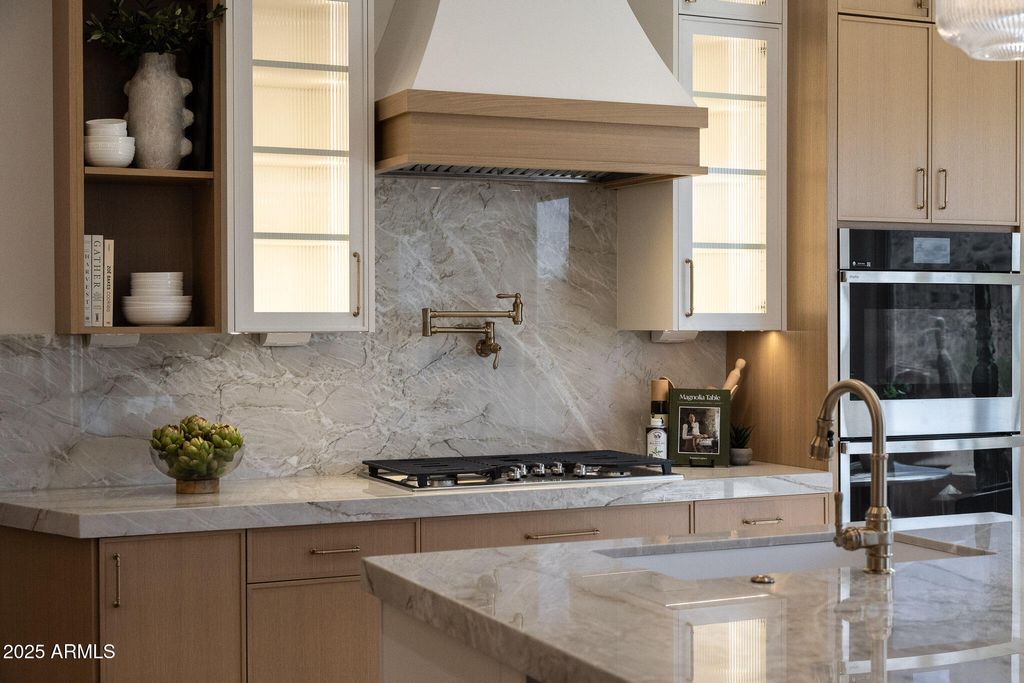 Photo of 11099 E Desert Vista Drive, Scottsdale, AZ 85255 (MLS # 6913819)