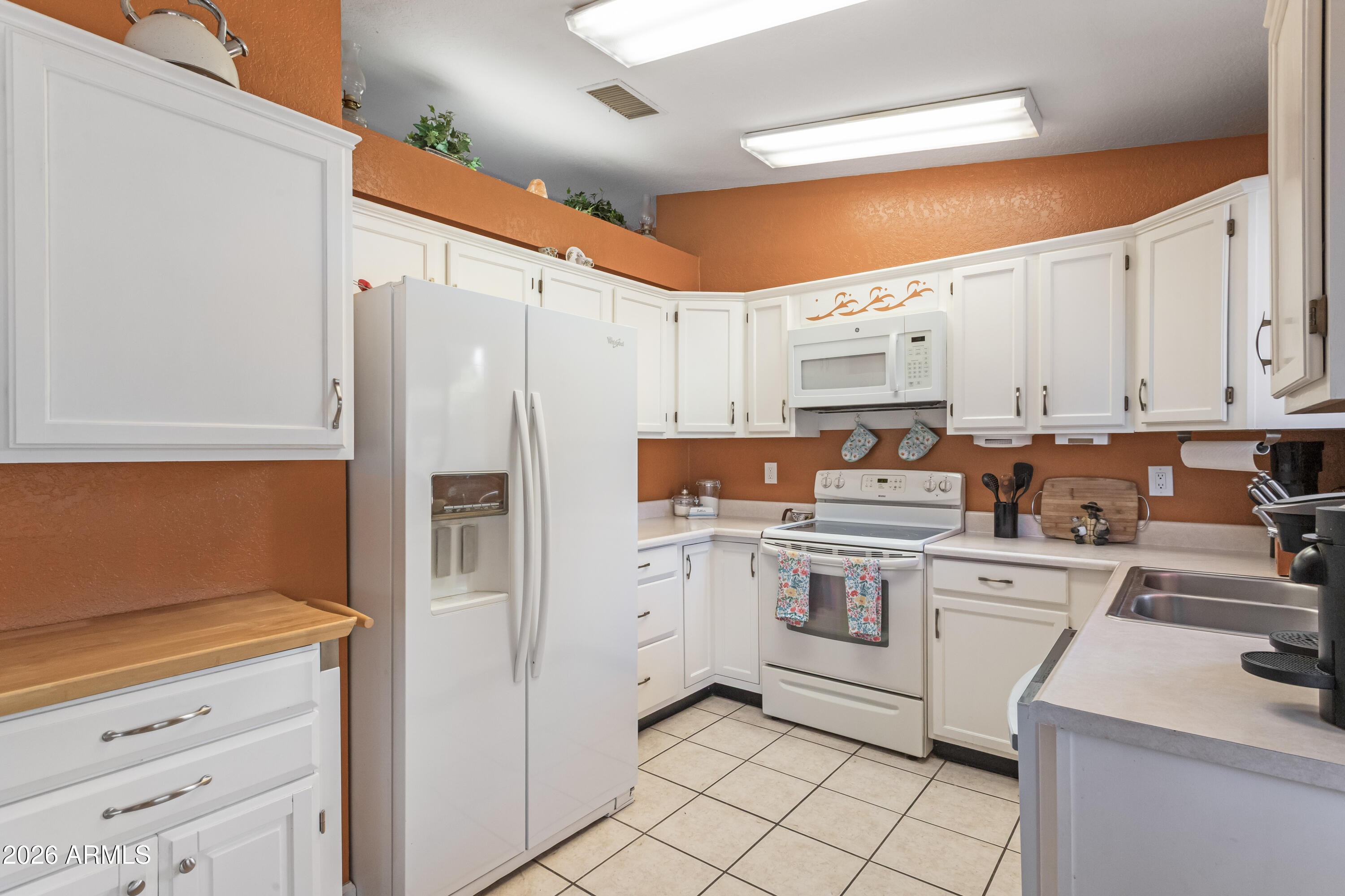 1440 CALLE GITANO --