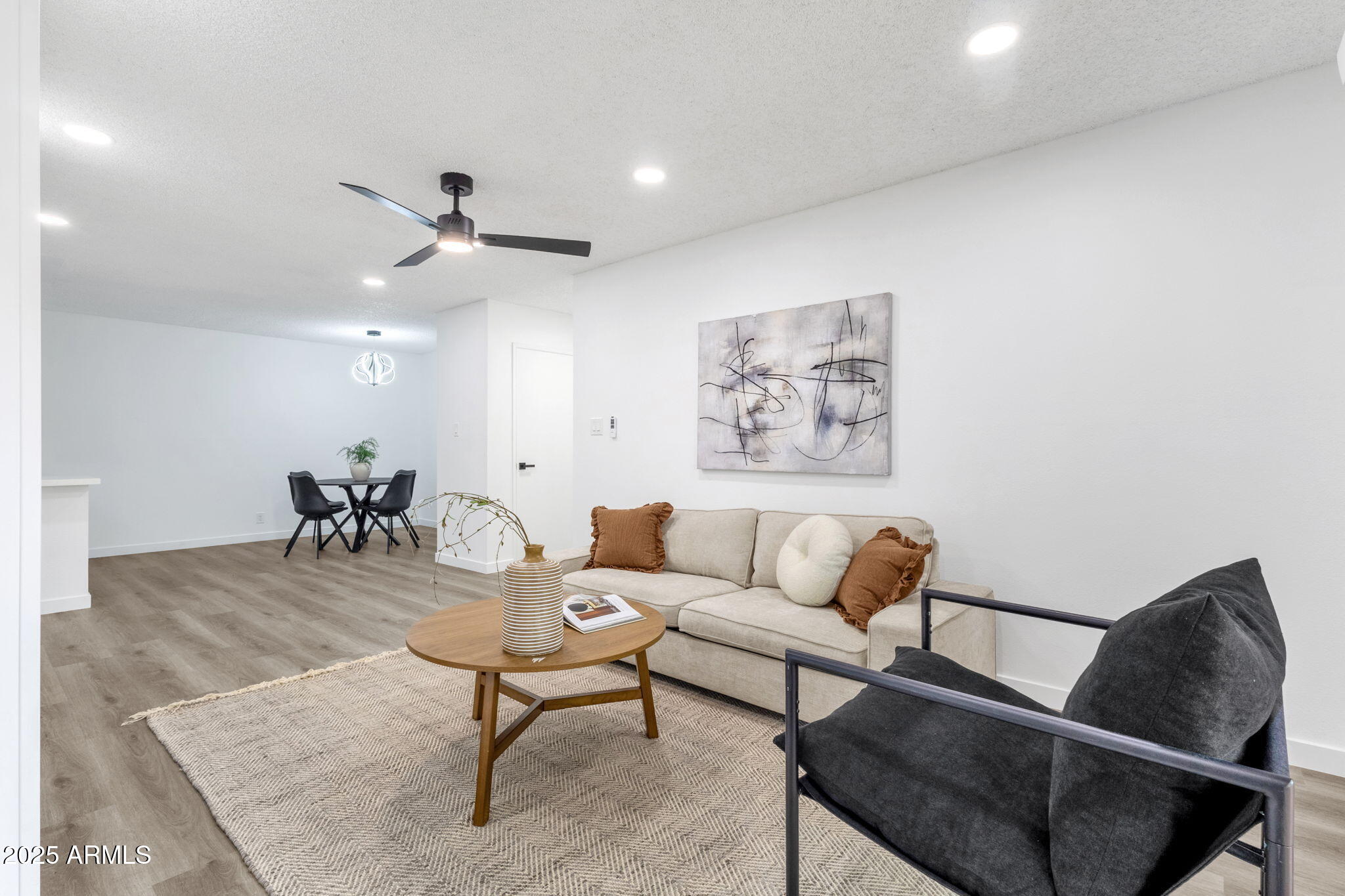 5525 E THOMAS Road M9