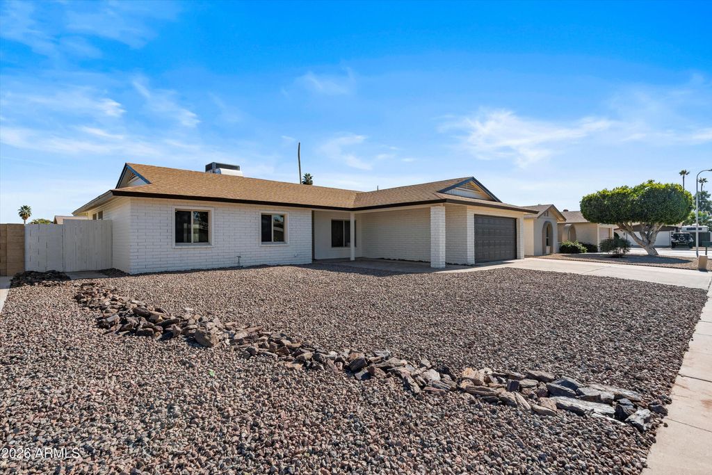 Photo of 10617 N 47th Lane, Glendale, AZ 85304 (MLS # 6968604)