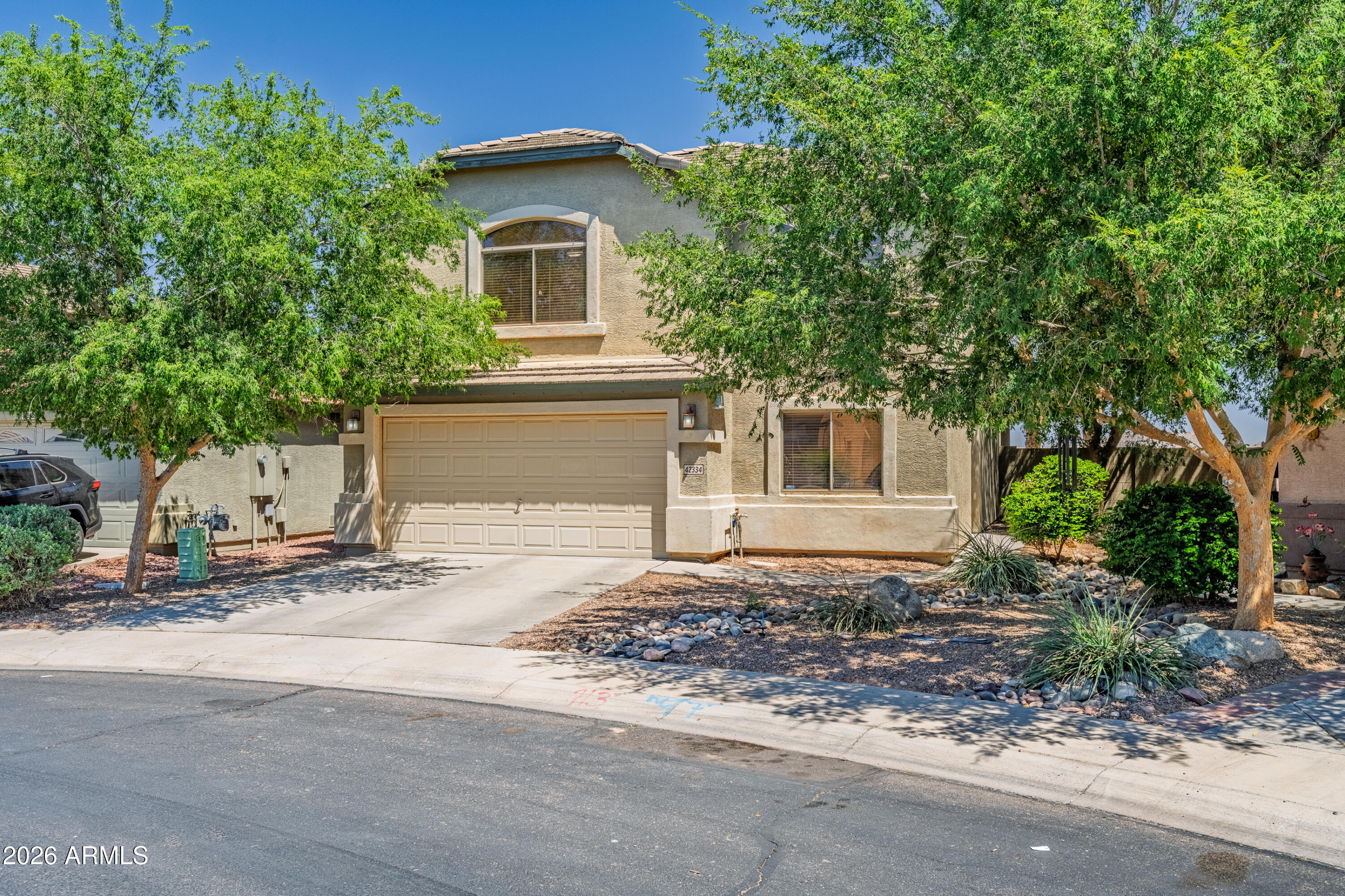 42334 W HILLMAN Drive
