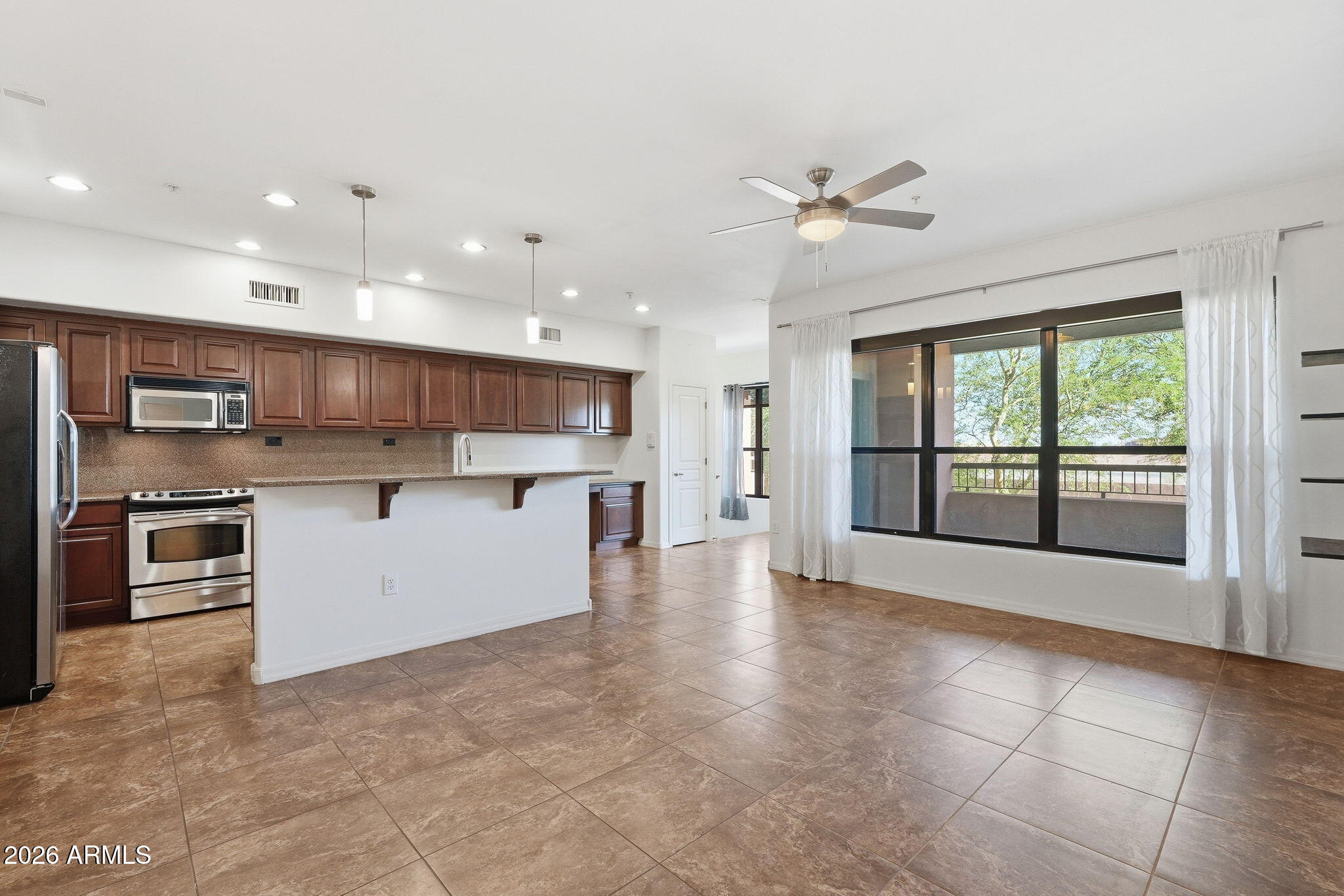 20660 N 40TH Street 2096