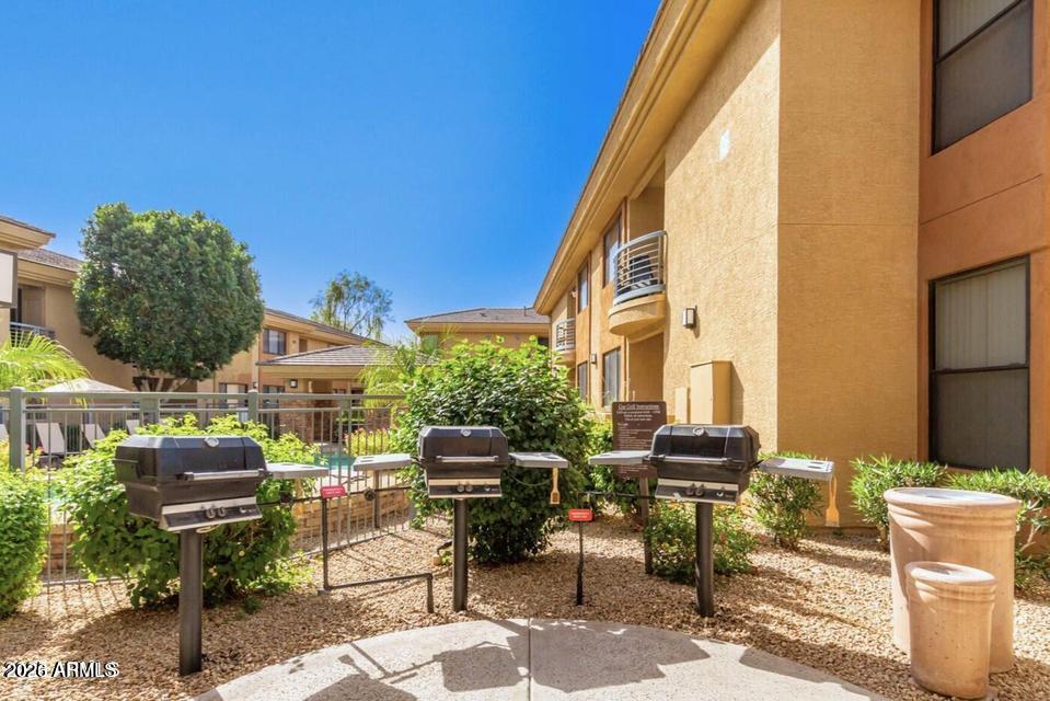 6900 E PRINCESS Drive 2105