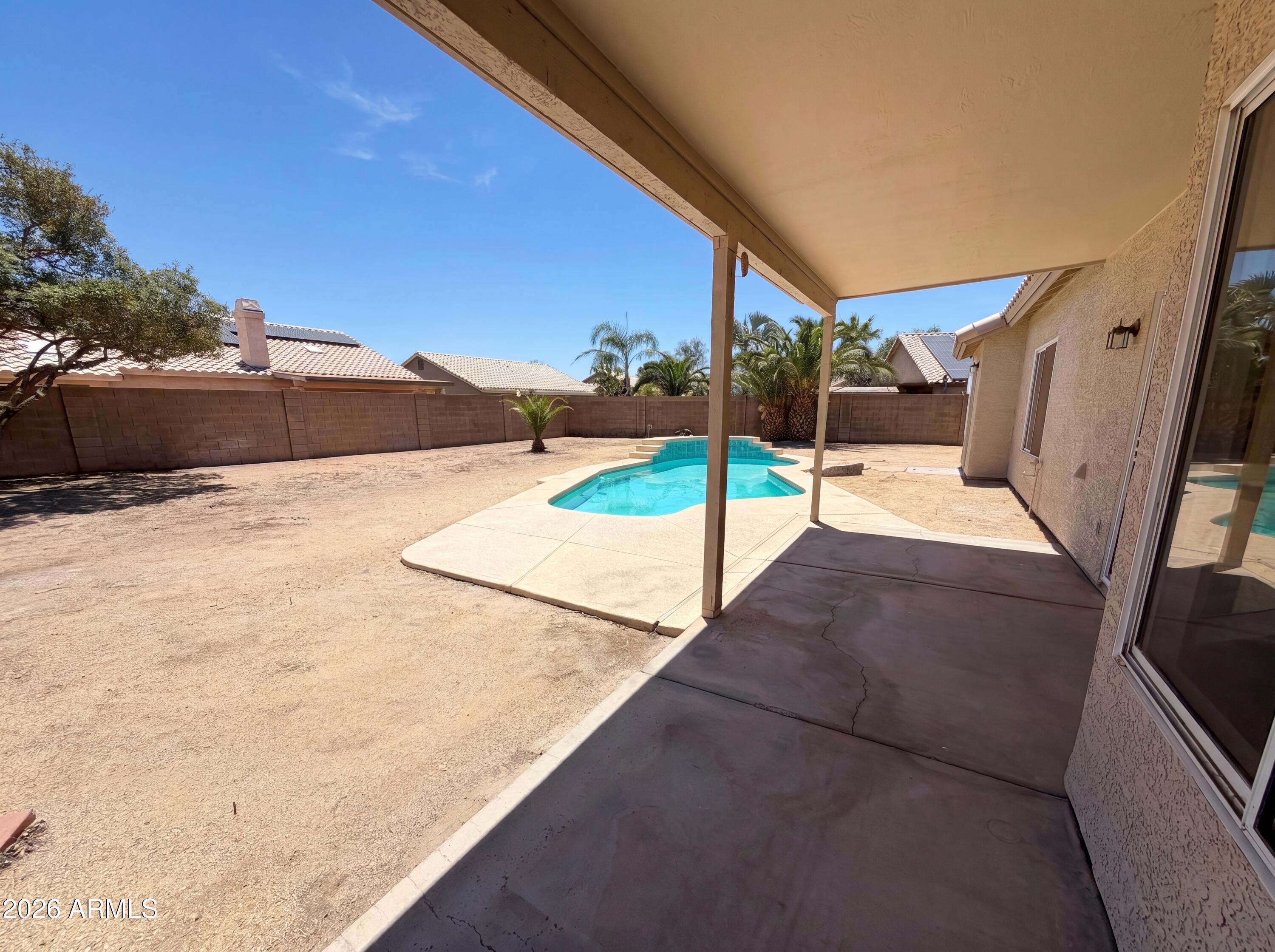 8421 W WILLOWBROOK Drive