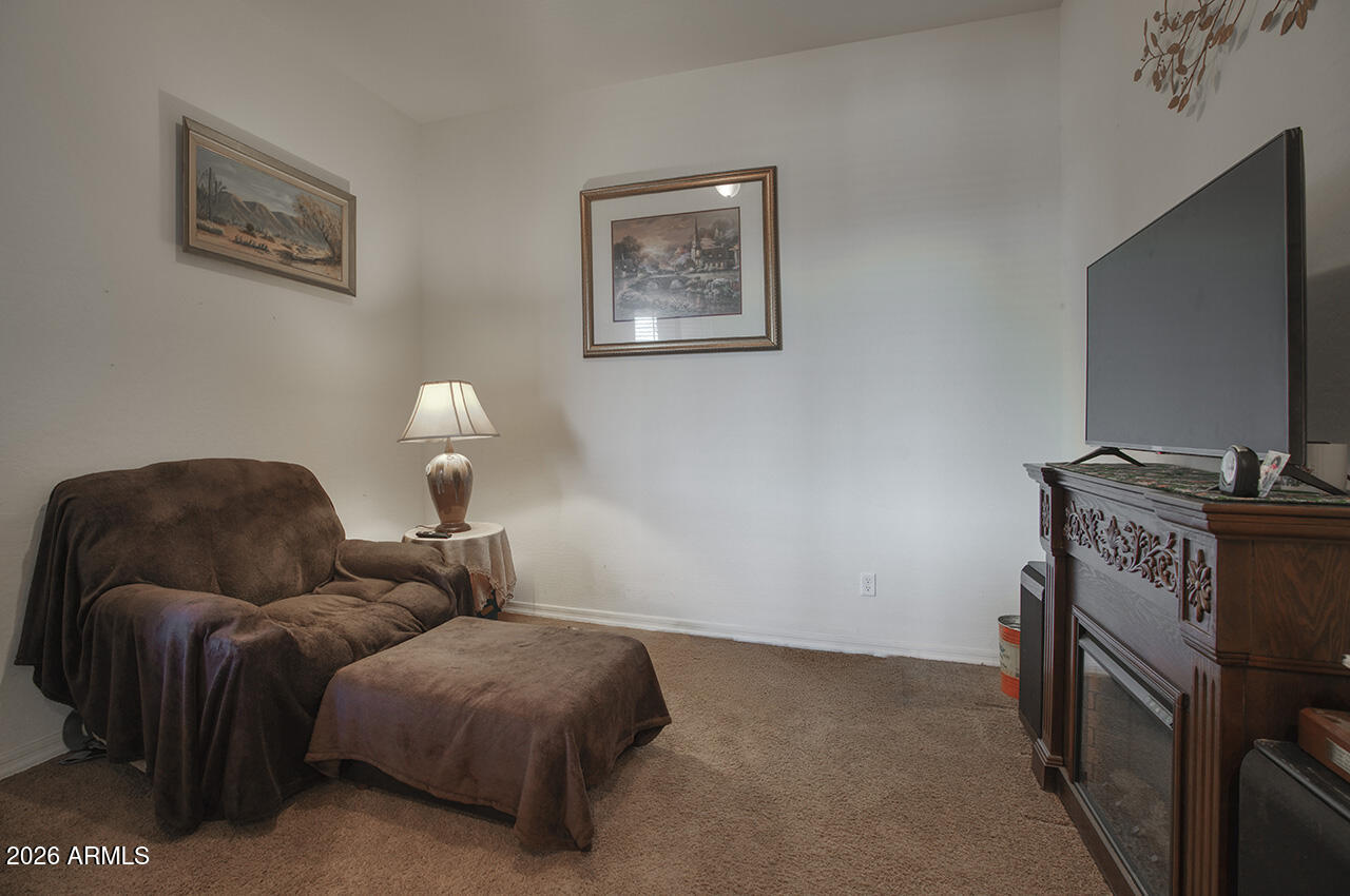 19326 W MEDLOCK Drive