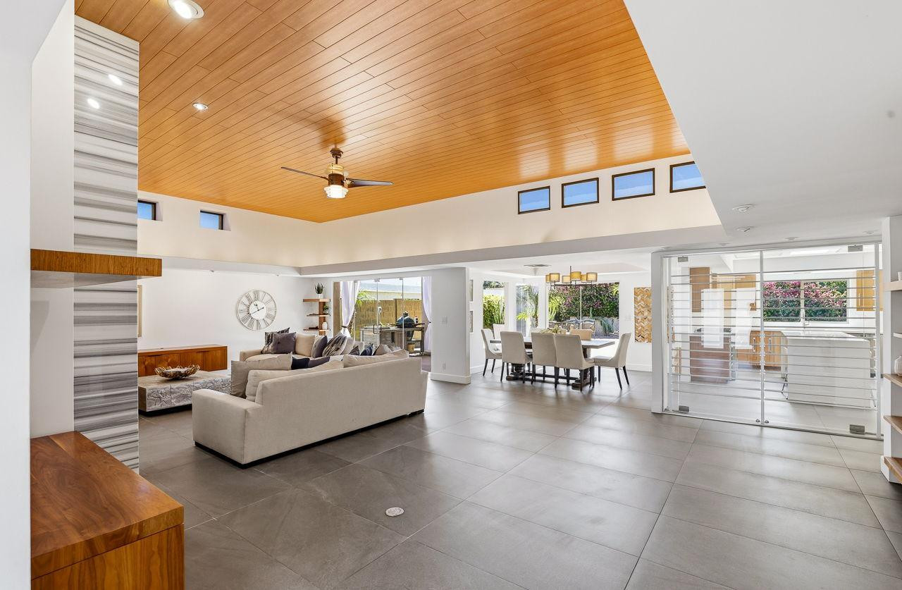 8101 E Del Timbre Drive