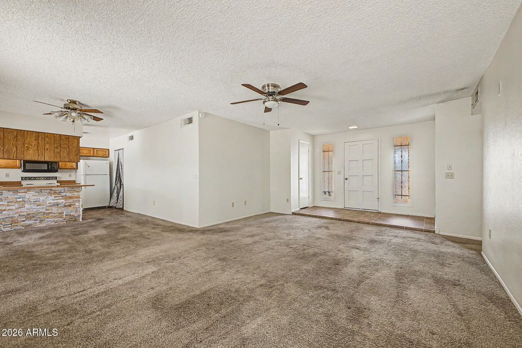 Photo of 1068 W Santa Cruz Drive, Tempe, AZ 85282 (MLS # 7027429)
