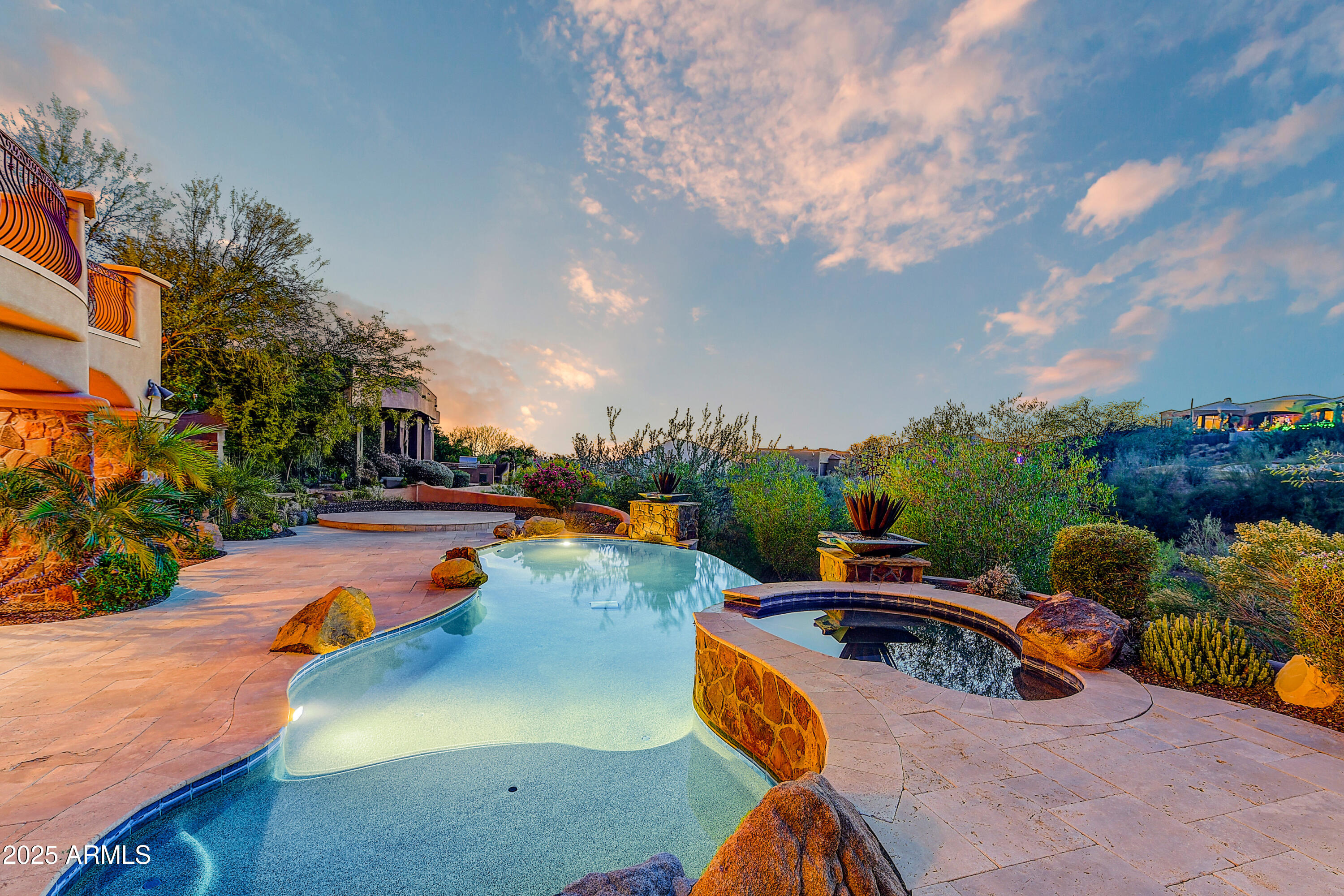 FIREROCK PARCEL M-1 - Residential