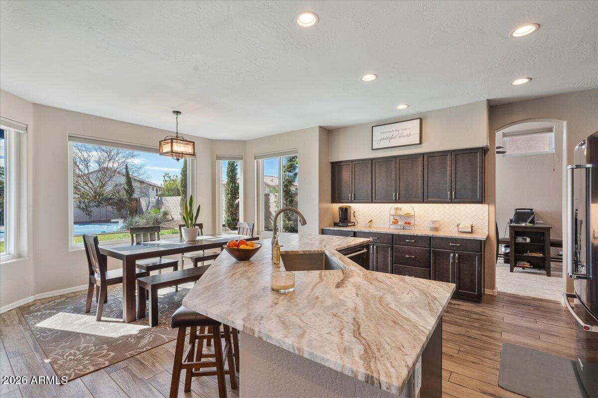 3141 E DESERT FLOWER Lane