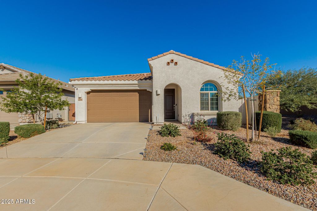 Photo of 254 W Organ Pipe Drive, San Tan Valley, AZ 85140 (MLS # 6954593)